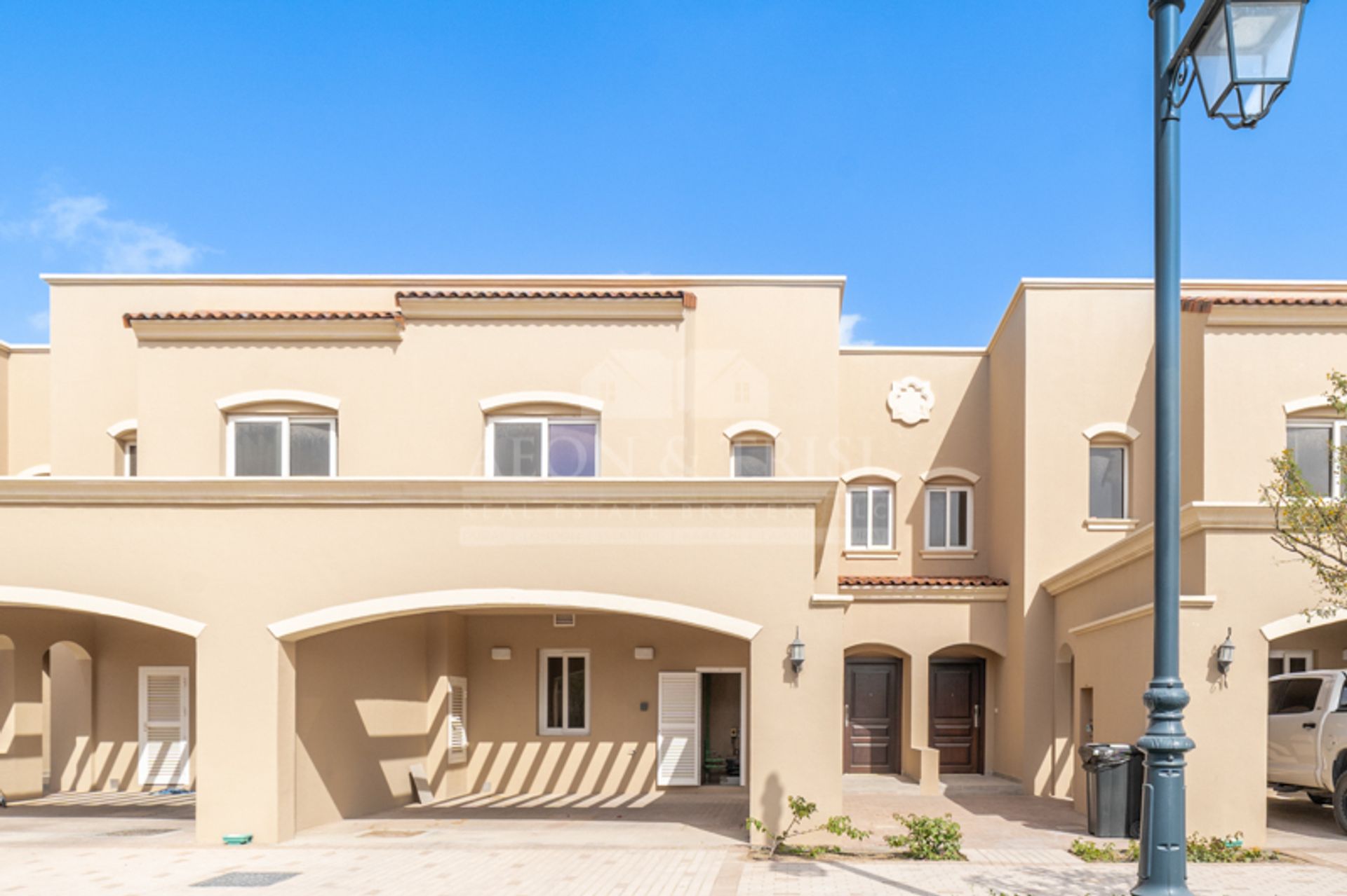 rumah dalam Dubai, Dubai 10166854