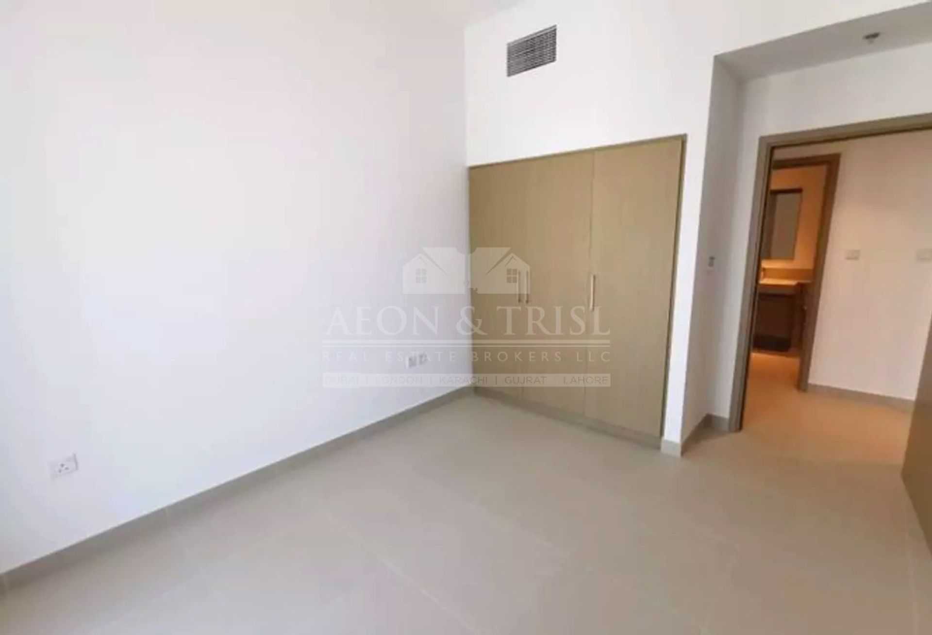 Condominio en Dubai, Dubai 10166896