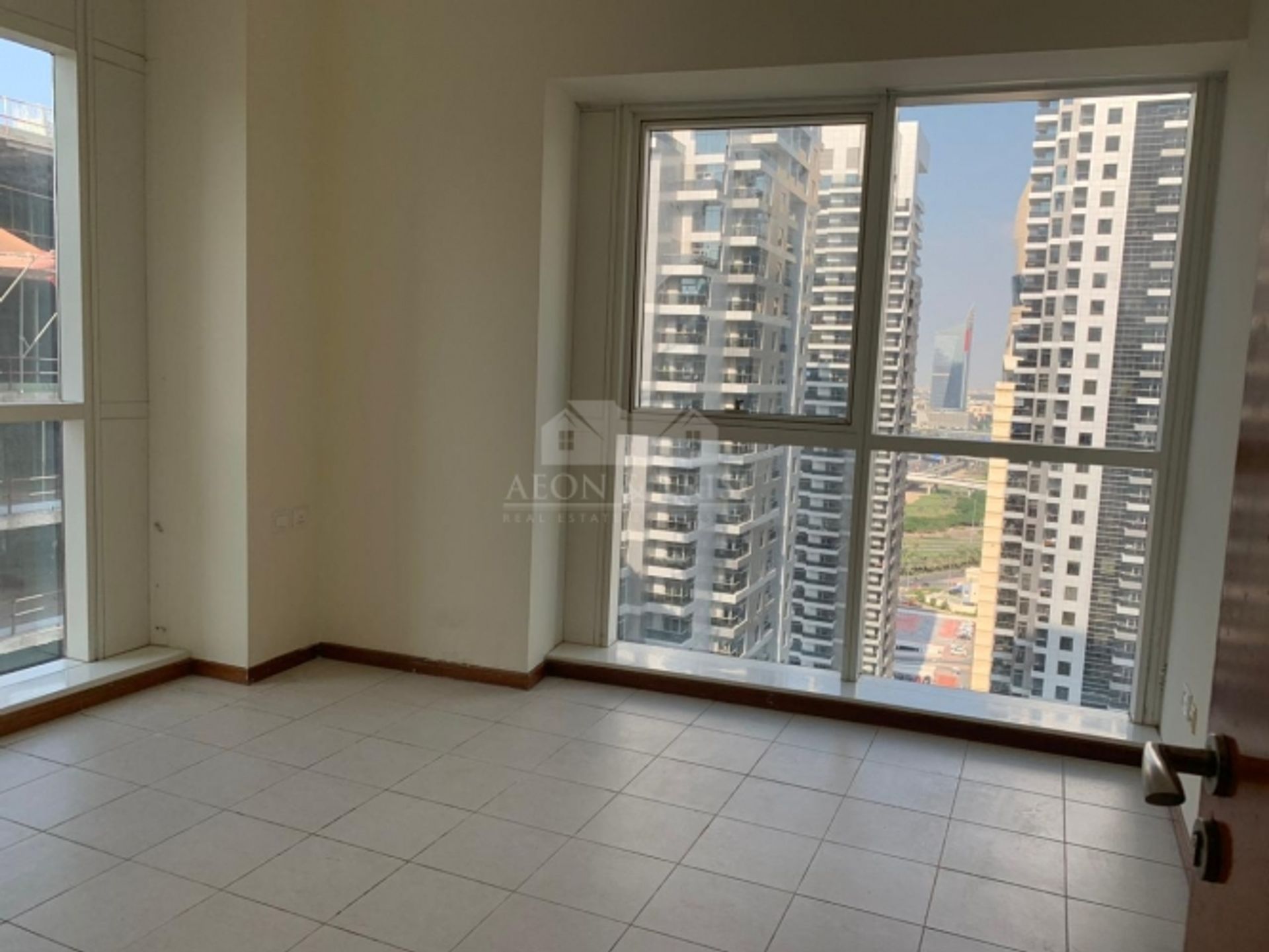 Condominium in Dubai, Dubai 10166969