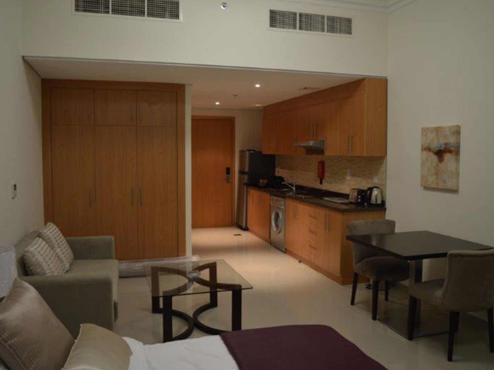 Condominium dans Warisan, Dubaï 10166982