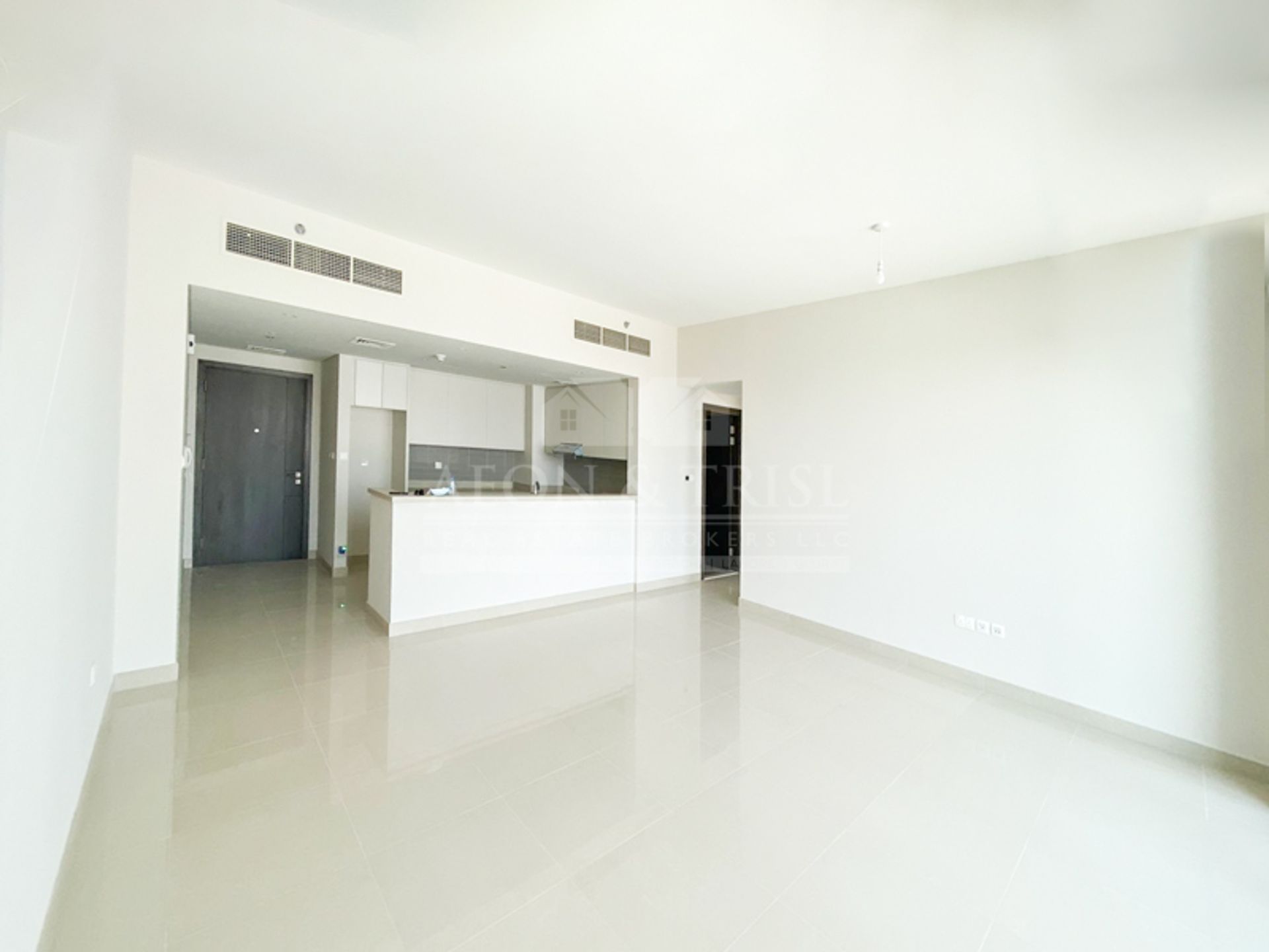 Condominium in Warisaan, Dubayy 10167133