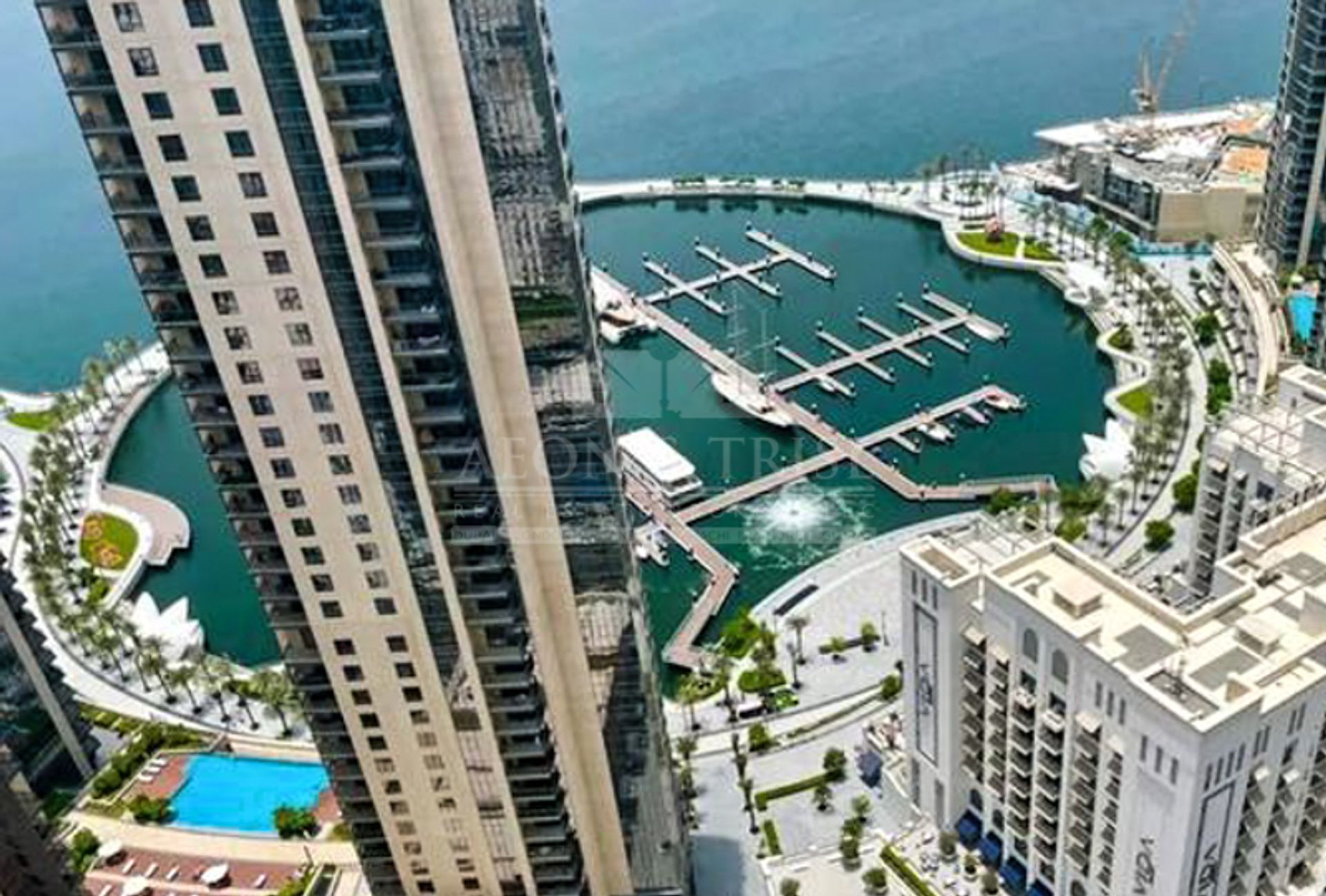 Condominium in Dubai, Dubai 10167133