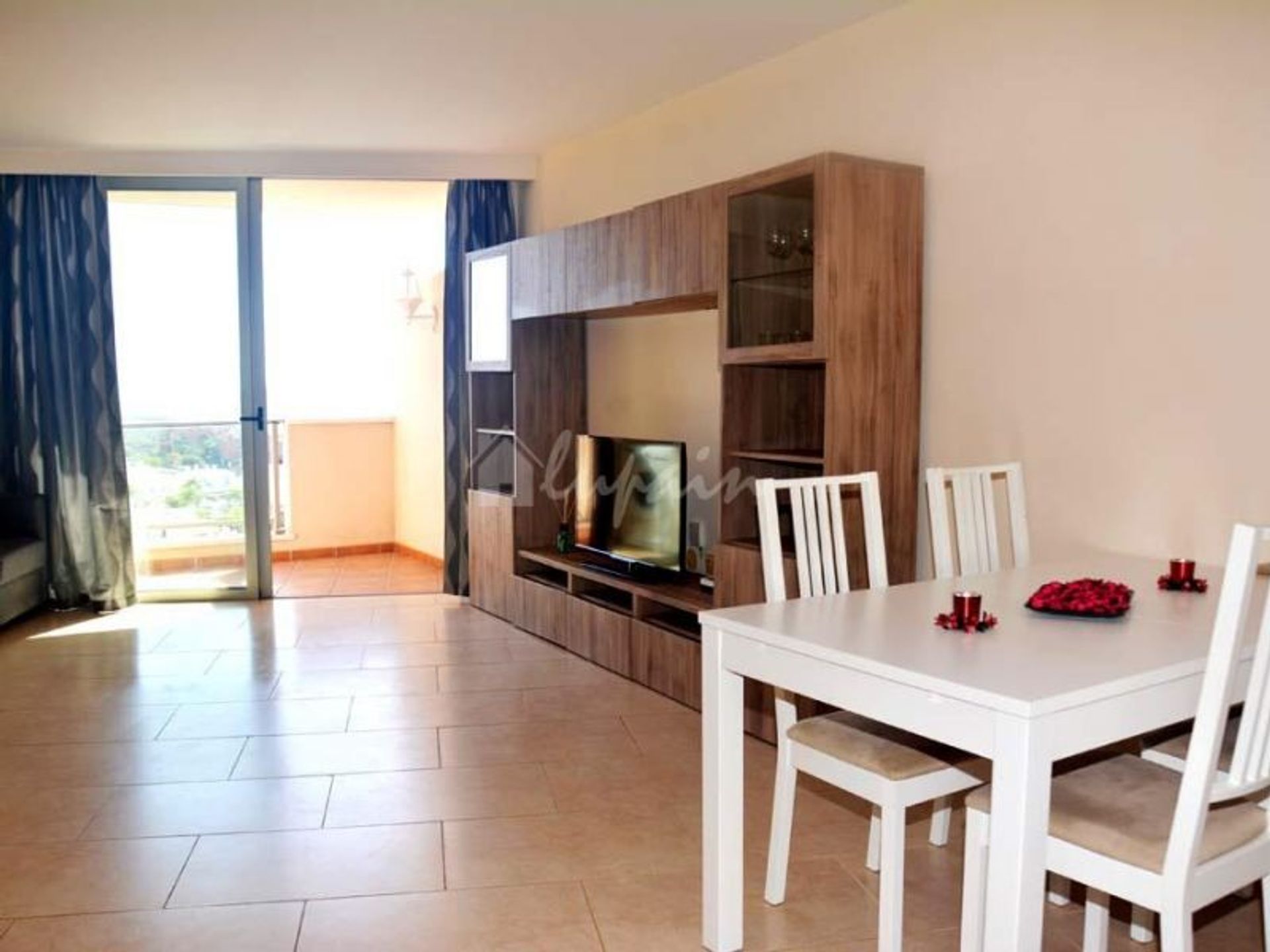 Condominium dans Los Cristianos, les îles Canaries 10167378