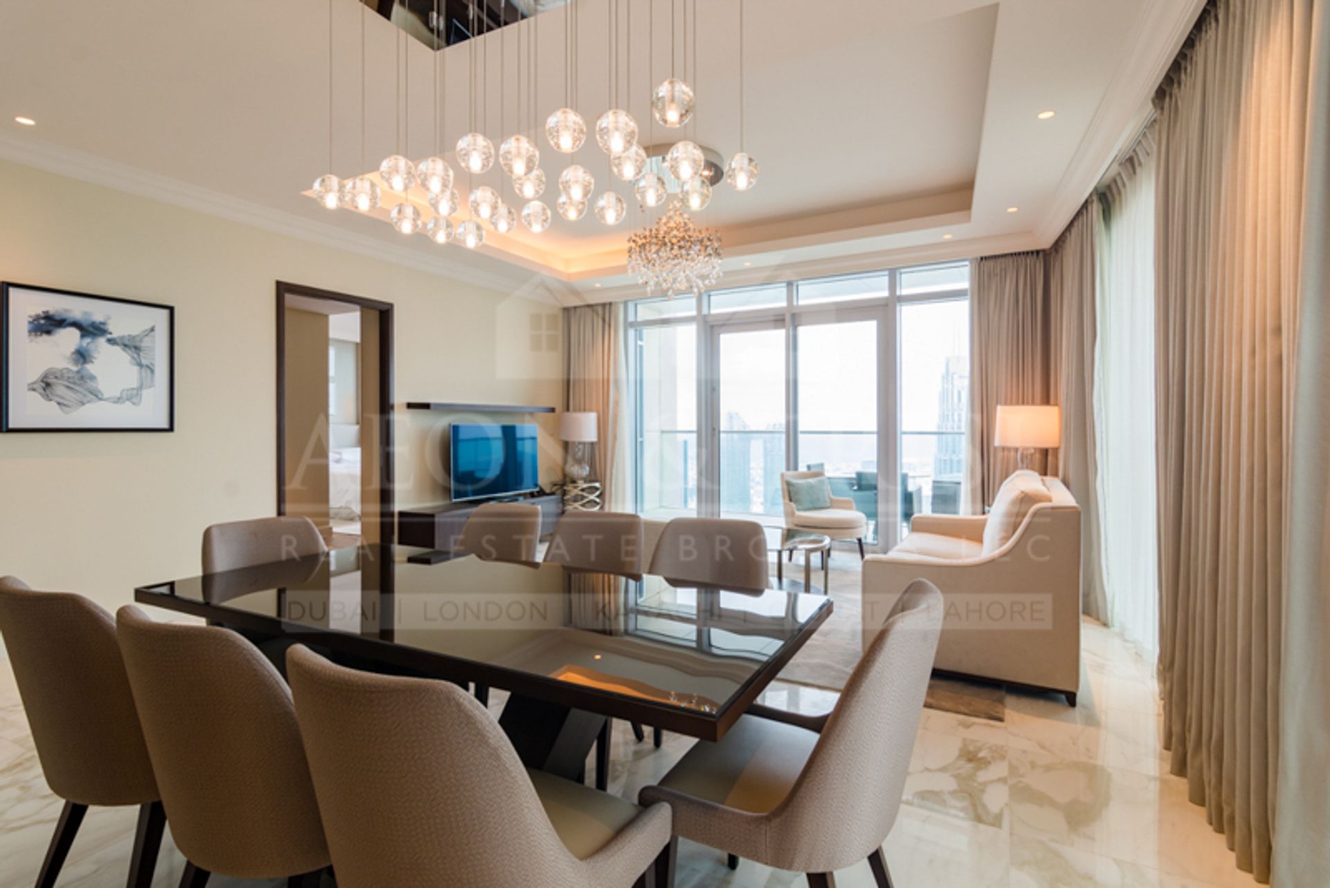 Condominium in Dubai, Dubayy 10167422