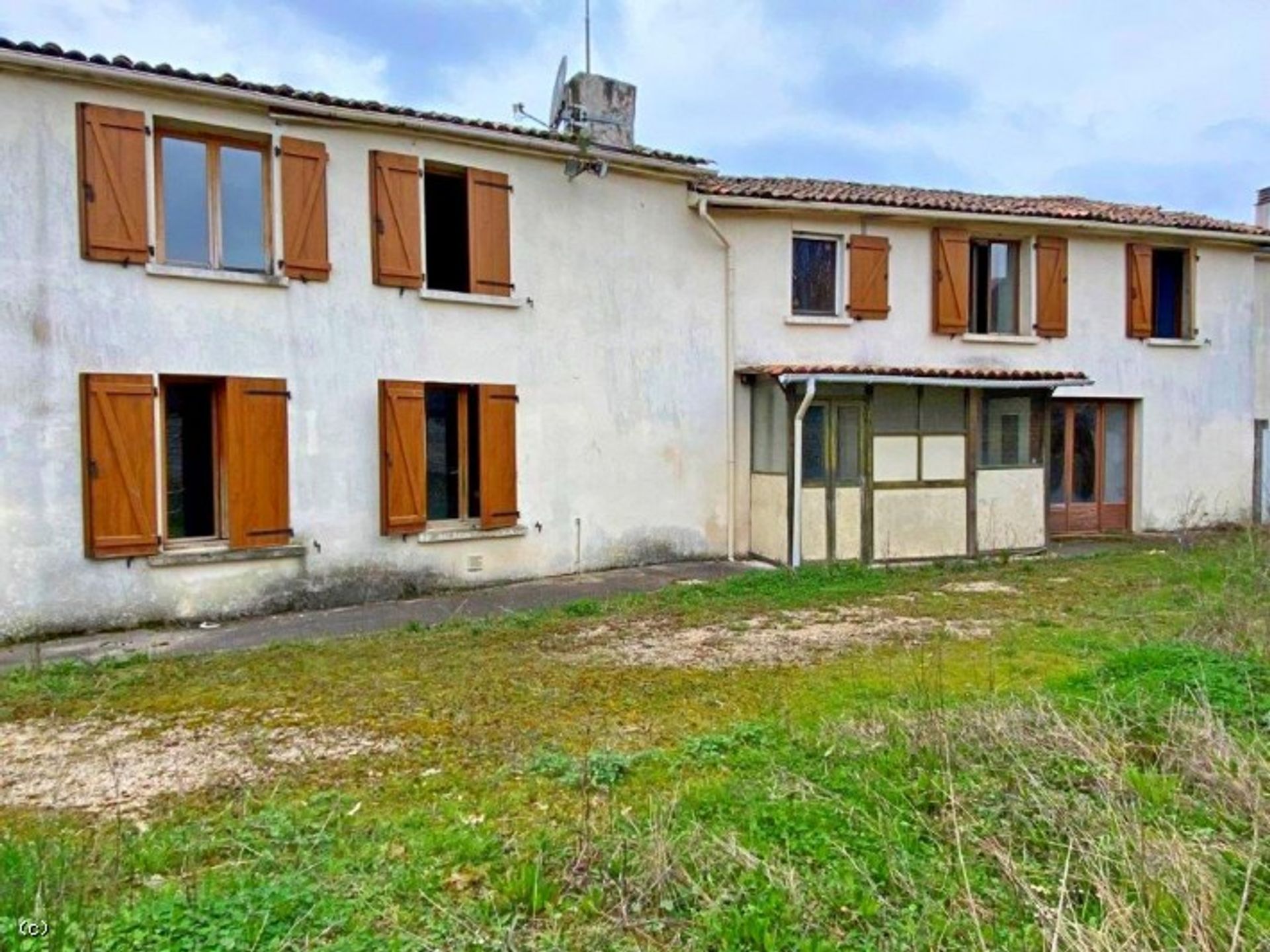 Будинок в La Faye, Nouvelle-Aquitaine 10167656