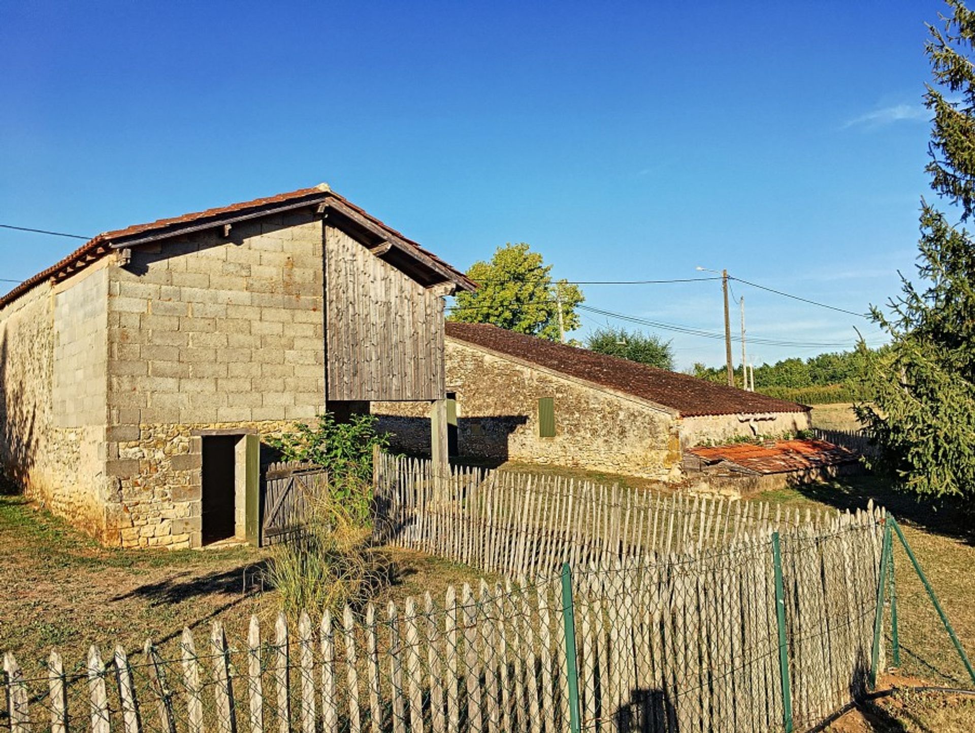 House in Lalinde, Nouvelle-Aquitaine 10168321