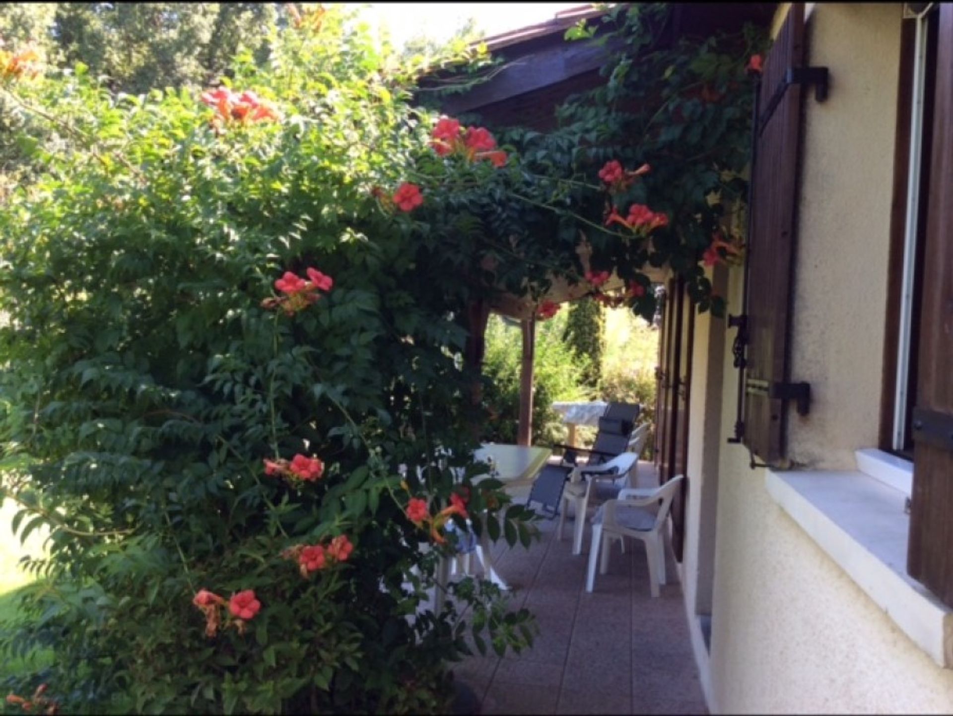 casa en Douzains, Nouvelle-Aquitaine 10168340