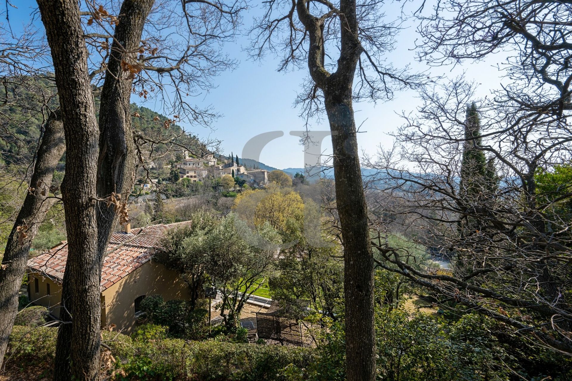 loger dans Vaison-la-Romaine, Provence-Alpes-Côte d'Azur 10168359