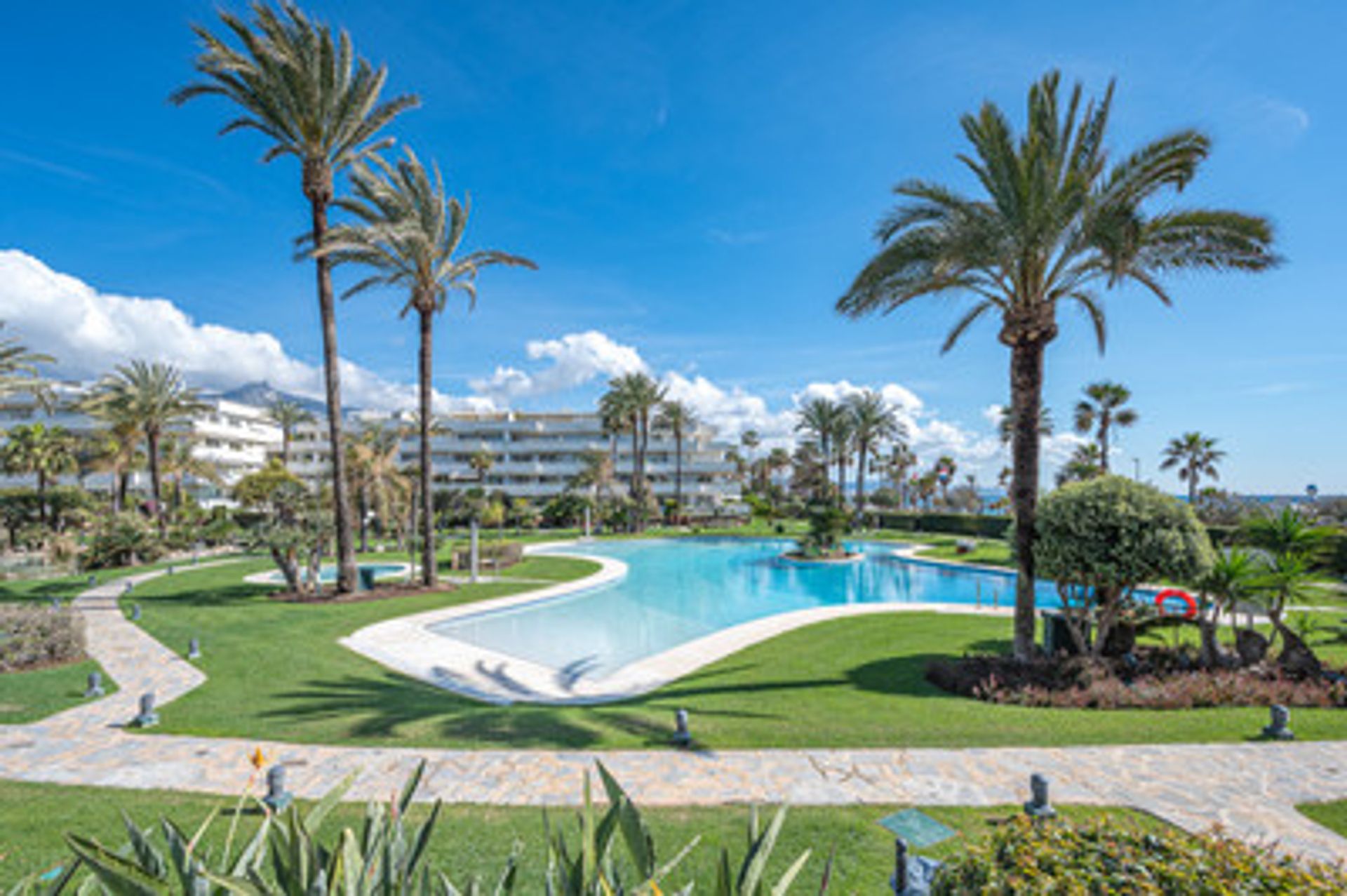 Kondominium w , Andalusia 10168369