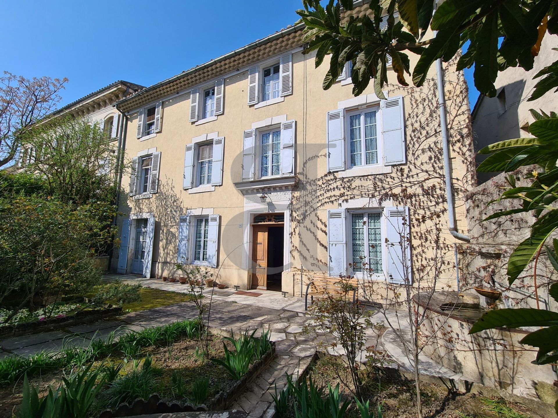 casa no Sainte-Cécile-les-Vignes, Provença-Alpes-Costa Azul 10168376