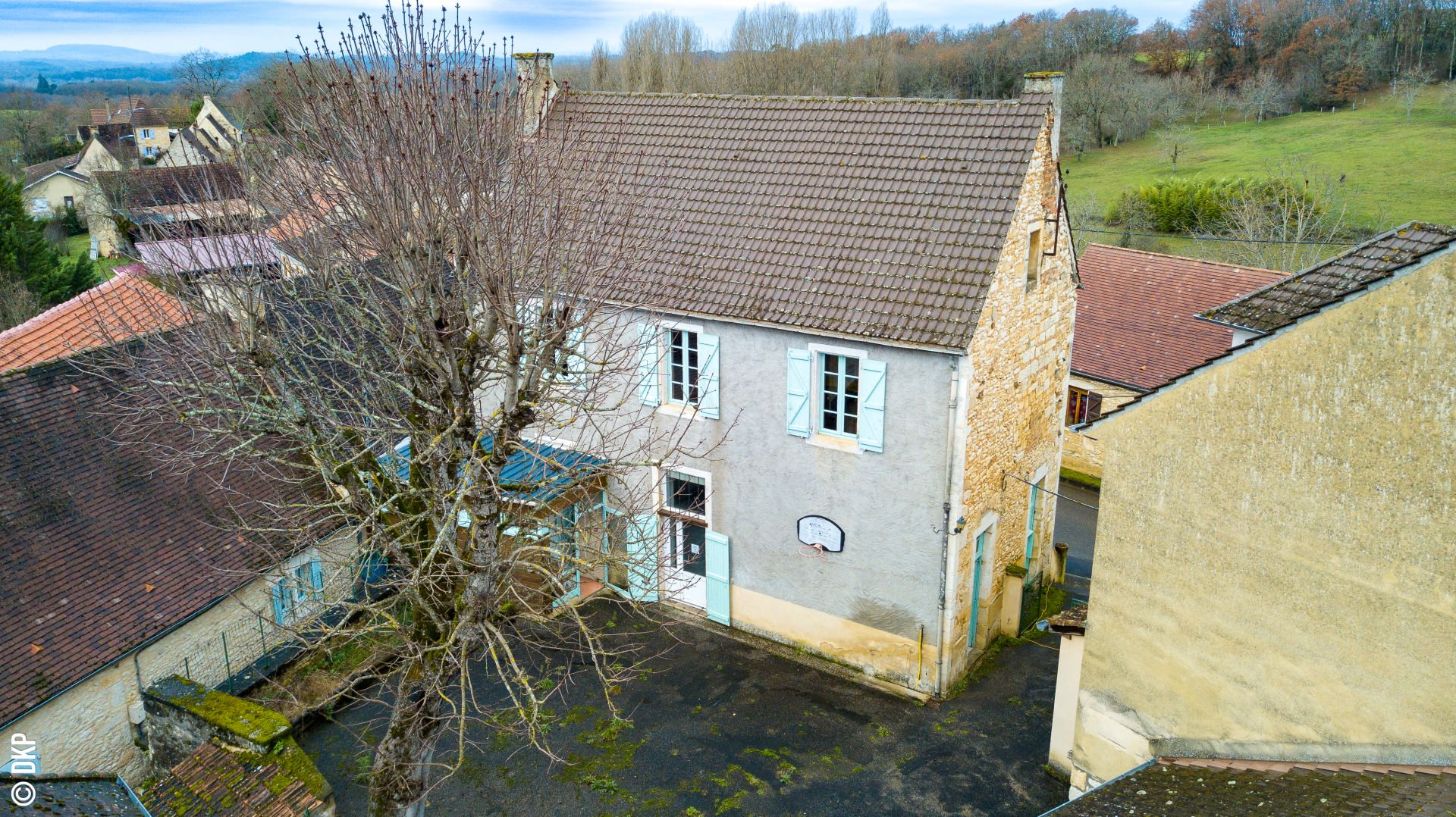 House in Saint-Cyprien, Nouvelle-Aquitaine 10168392