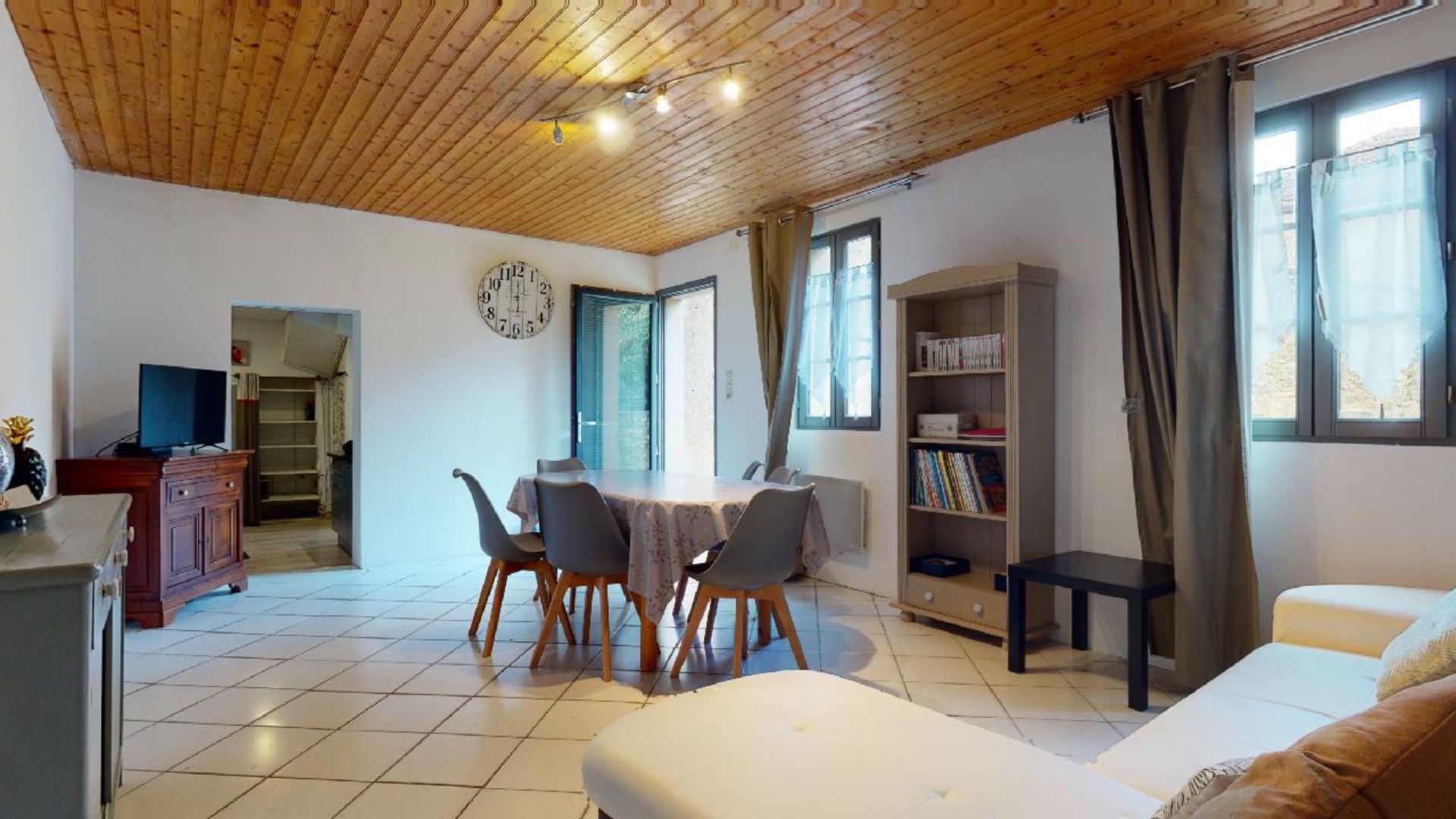 loger dans Saint-Cyprien, Nouvelle-Aquitaine 10168407