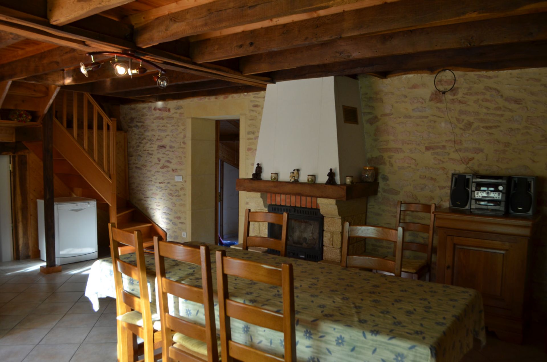 Casa nel Saint-Cyprien, Nouvelle-Aquitaine 10168451