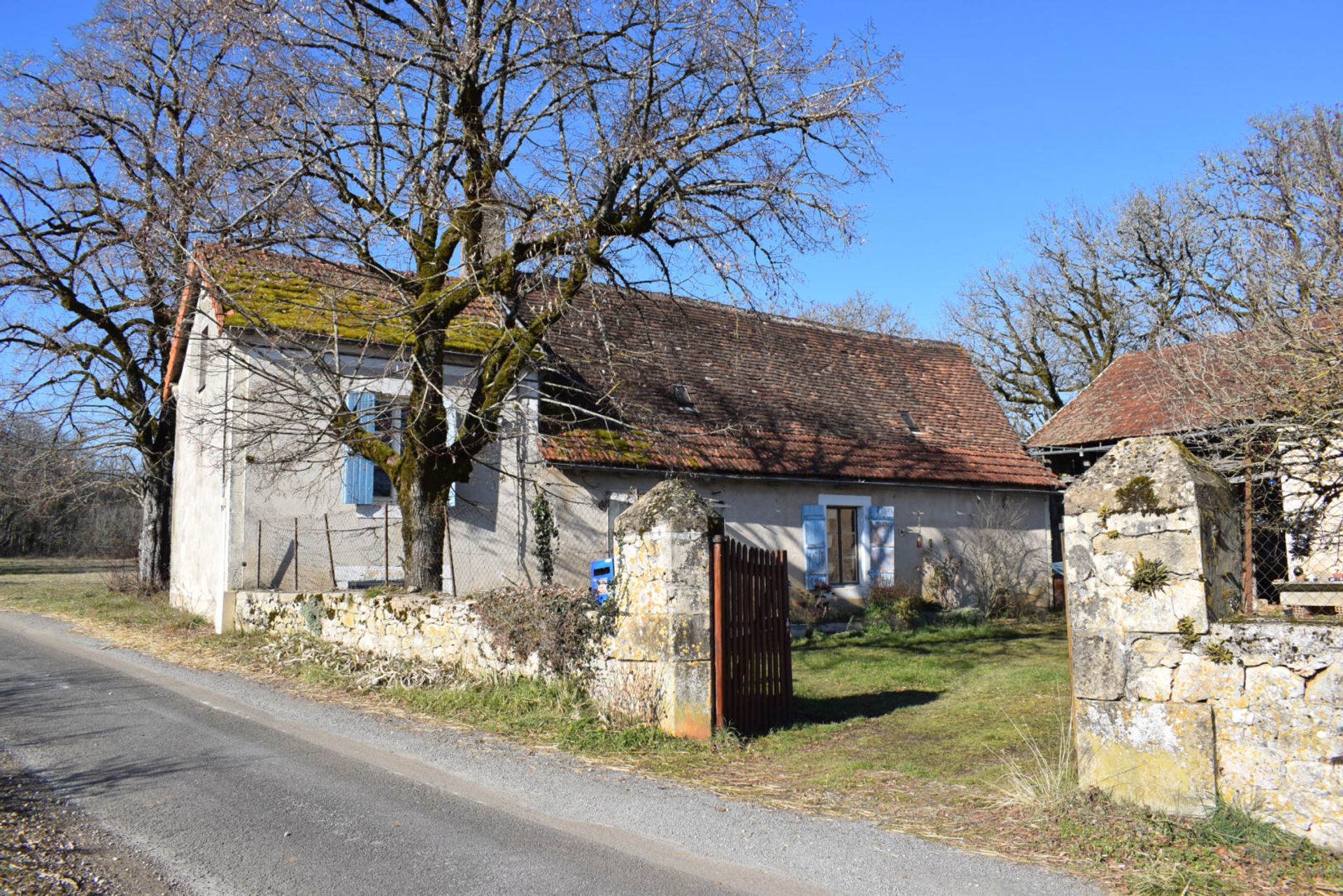 σπίτι σε Saint-Cyprien, Nouvelle-Aquitaine 10168497