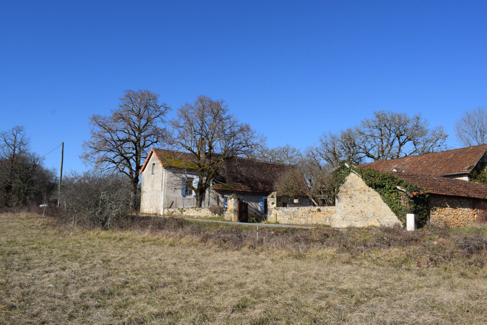 σπίτι σε Saint-Cyprien, Nouvelle-Aquitaine 10168497