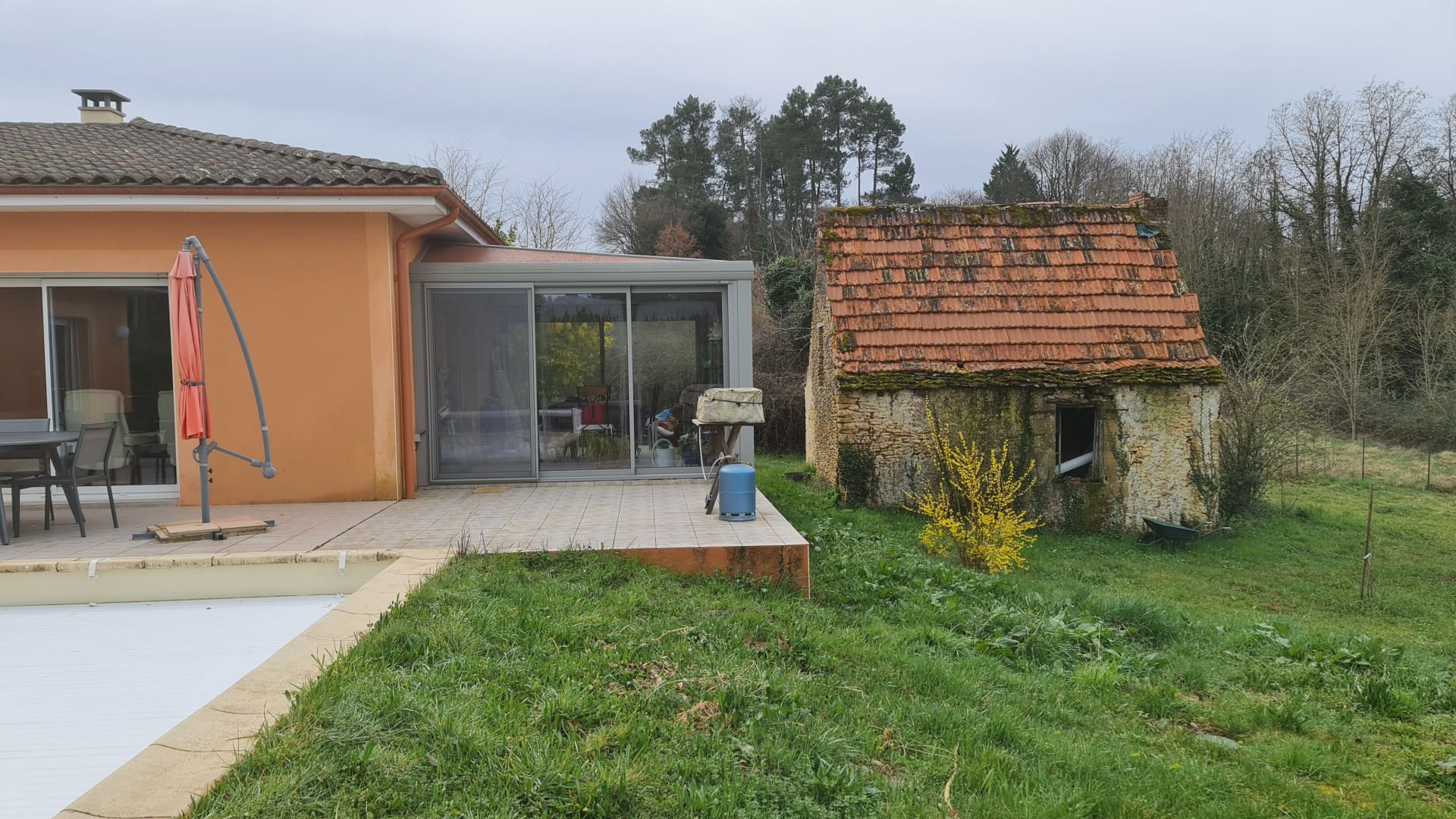 Casa nel Saint-Cyprien, Nouvelle-Aquitaine 10168516