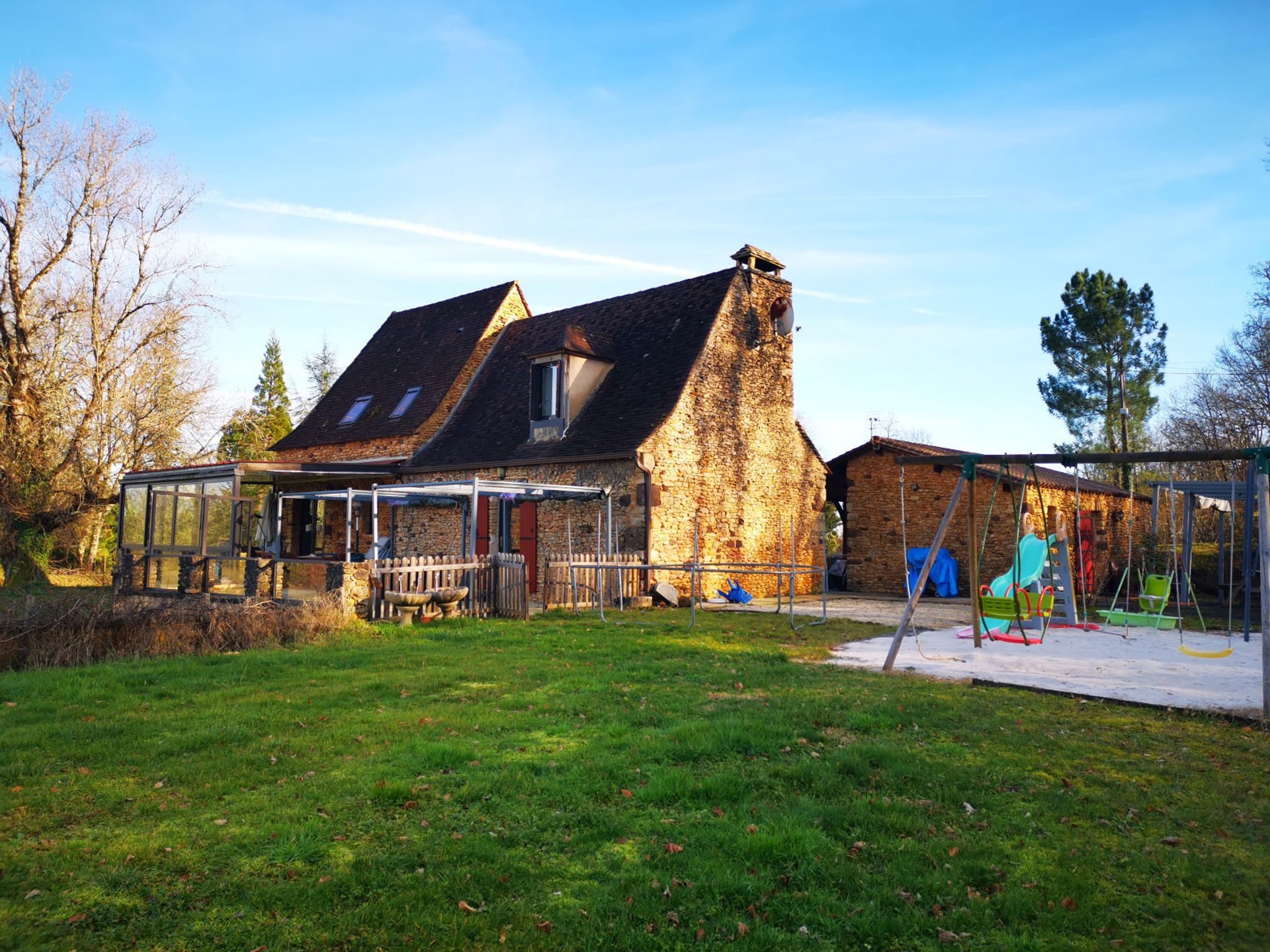 Talo sisään Saint-Cyprien, Nouvelle-Aquitaine 10168530