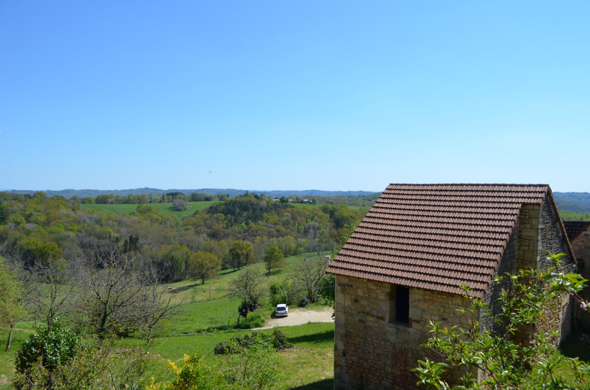 Будинок в Saint-Cyprien, Nouvelle-Aquitaine 10168540