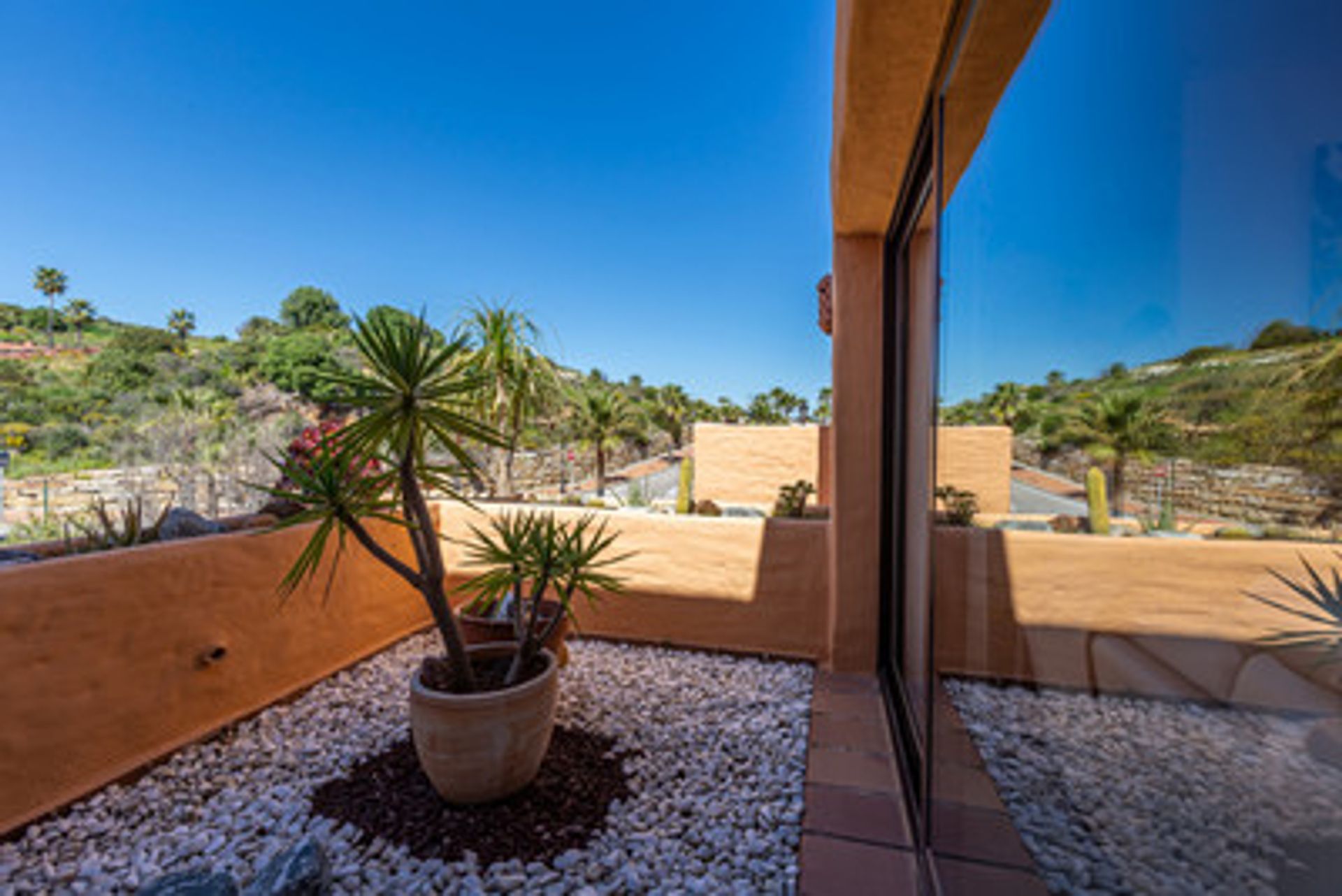 عمارات في Puerto de la Duquesa, Andalusia 10168546