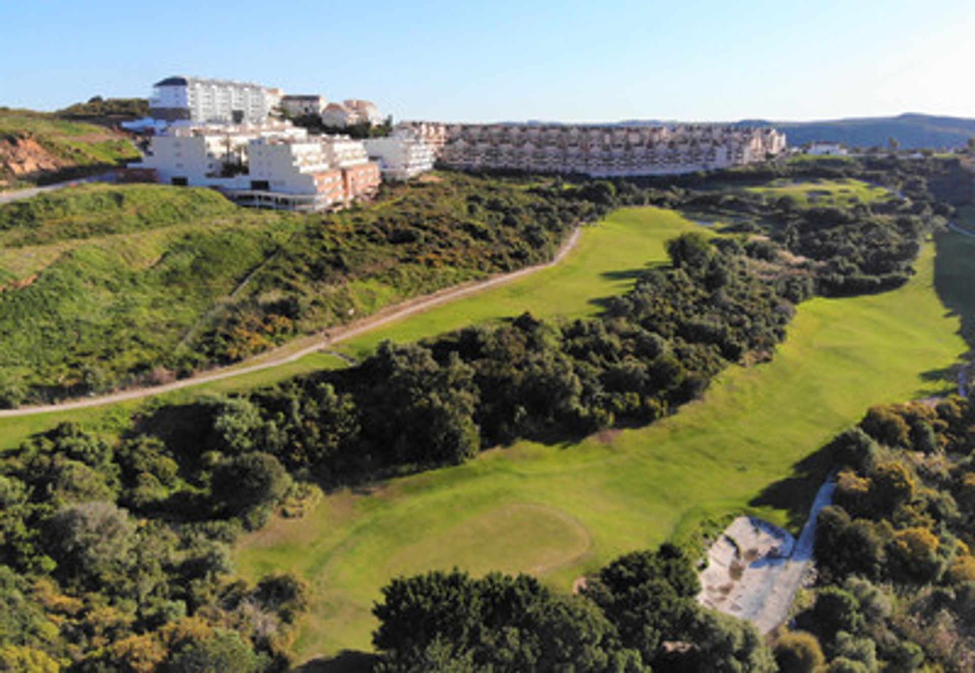 عمارات في Puerto de la Duquesa, Andalusia 10168546