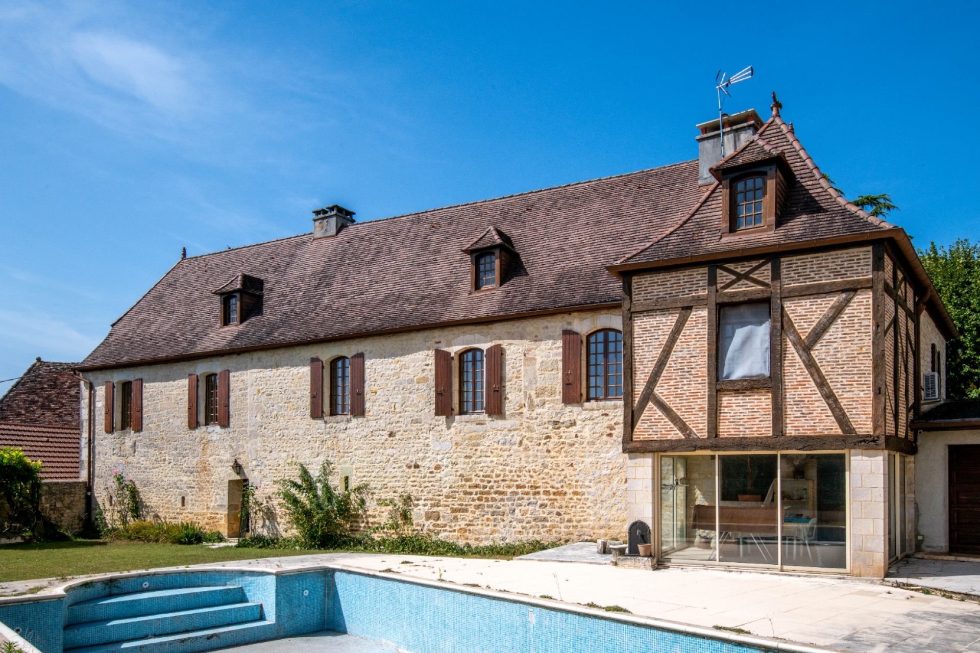 Casa nel Saint-Cyprien, Nouvelle-Aquitaine 10168548