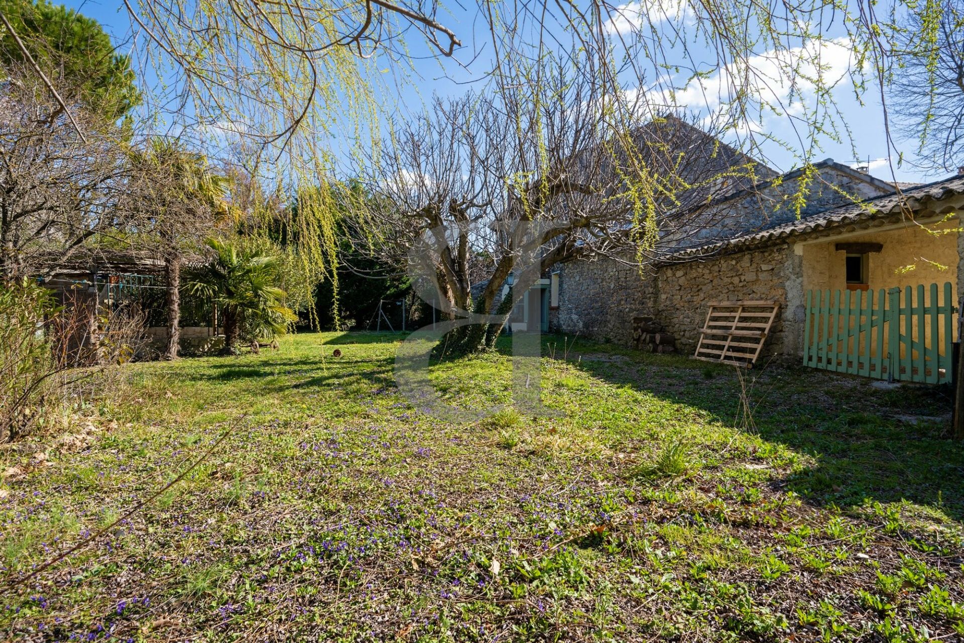 Dom w Châteauneuf-de-Gadagne, Provence-Alpes-Côte d'Azur 10168598