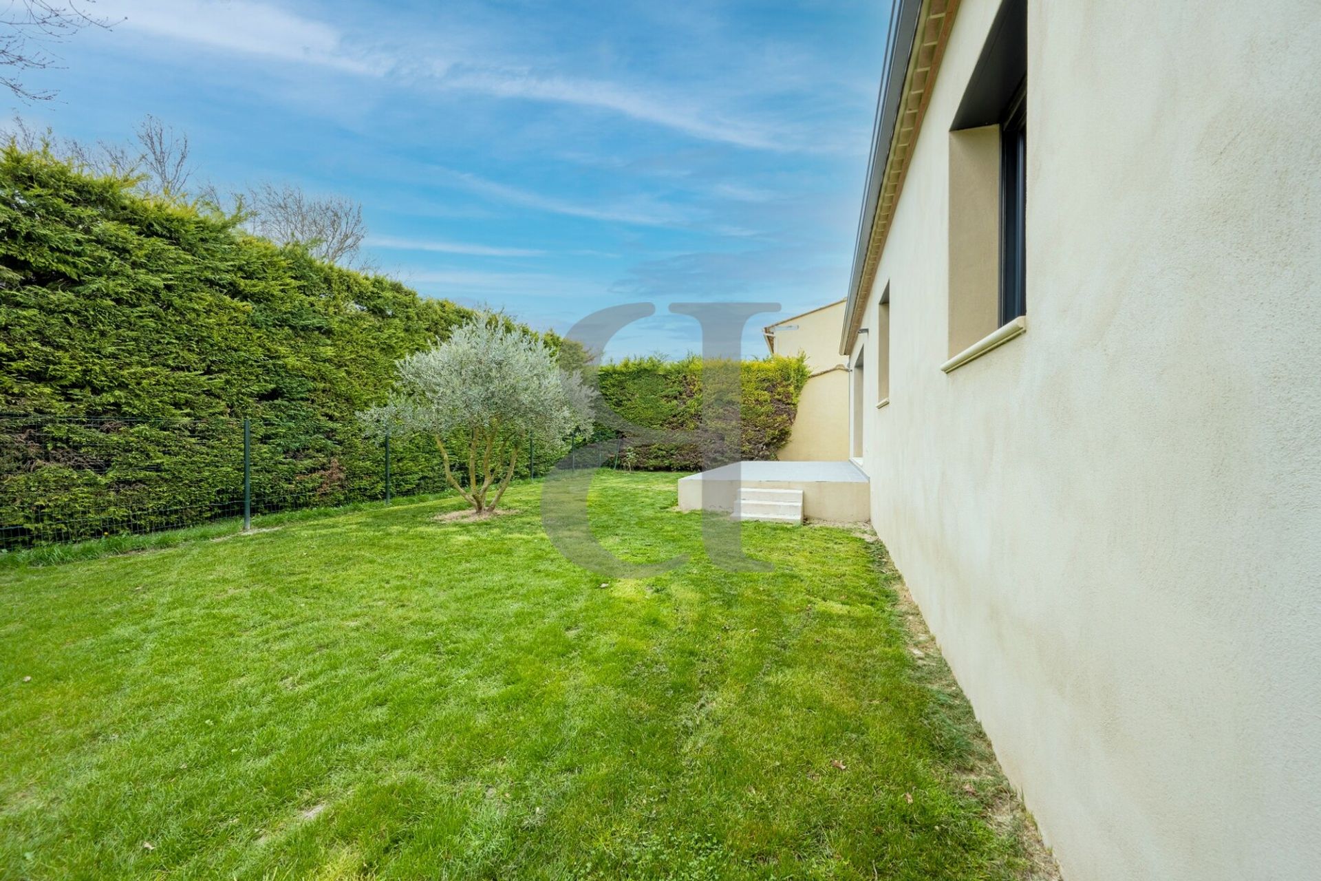 rumah dalam Châteauneuf-de-Gadagne, Provence-Alpes-Côte d'Azur 10168608