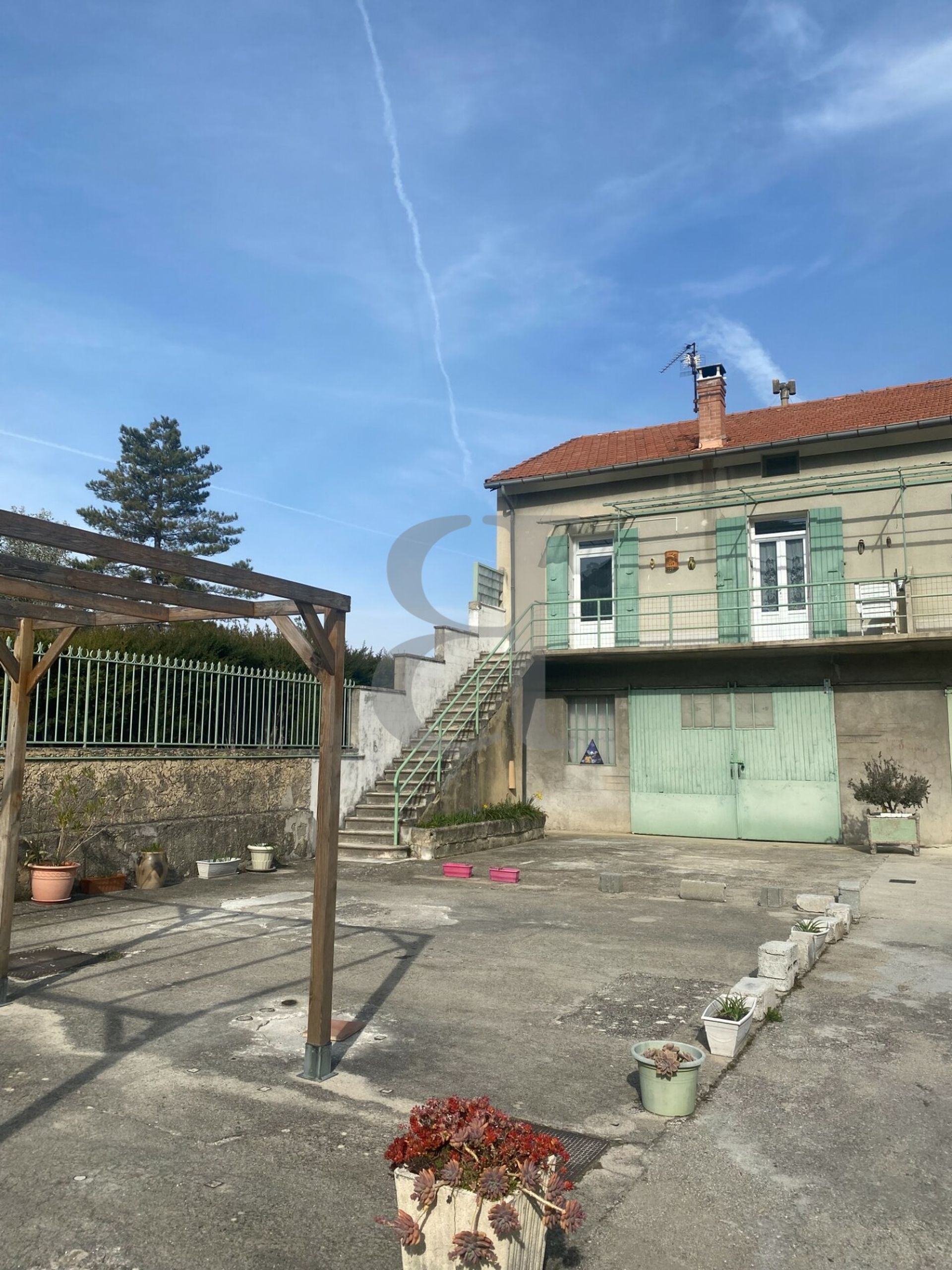 жилой дом в Saint-Romain-en-Viennois, Provence-Alpes-Cote d'Azur 10168613