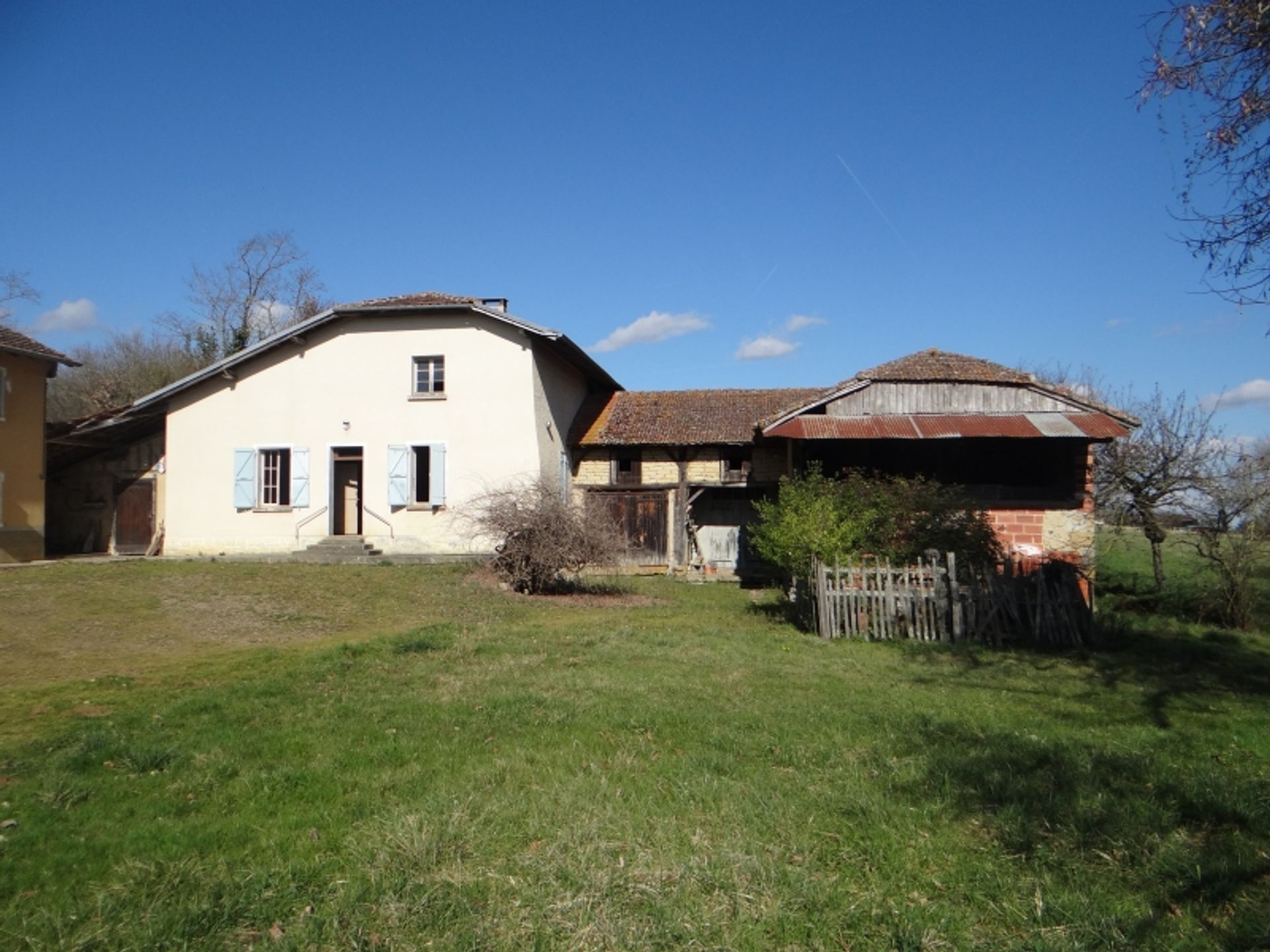 rumah dalam Masseube, Occitanie 10168649