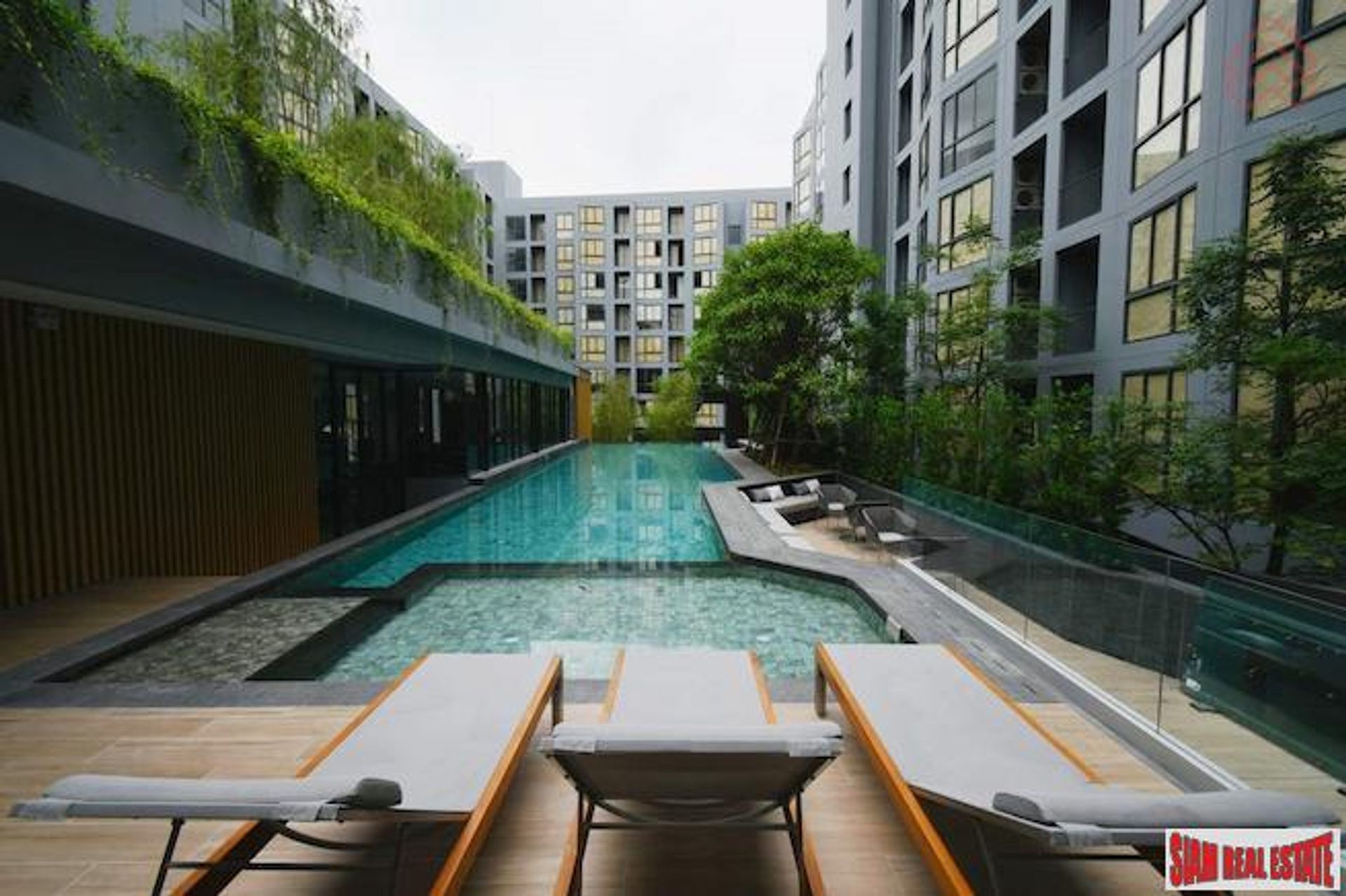 Condominium in , Krung Thep Maha Nakhon 10168894