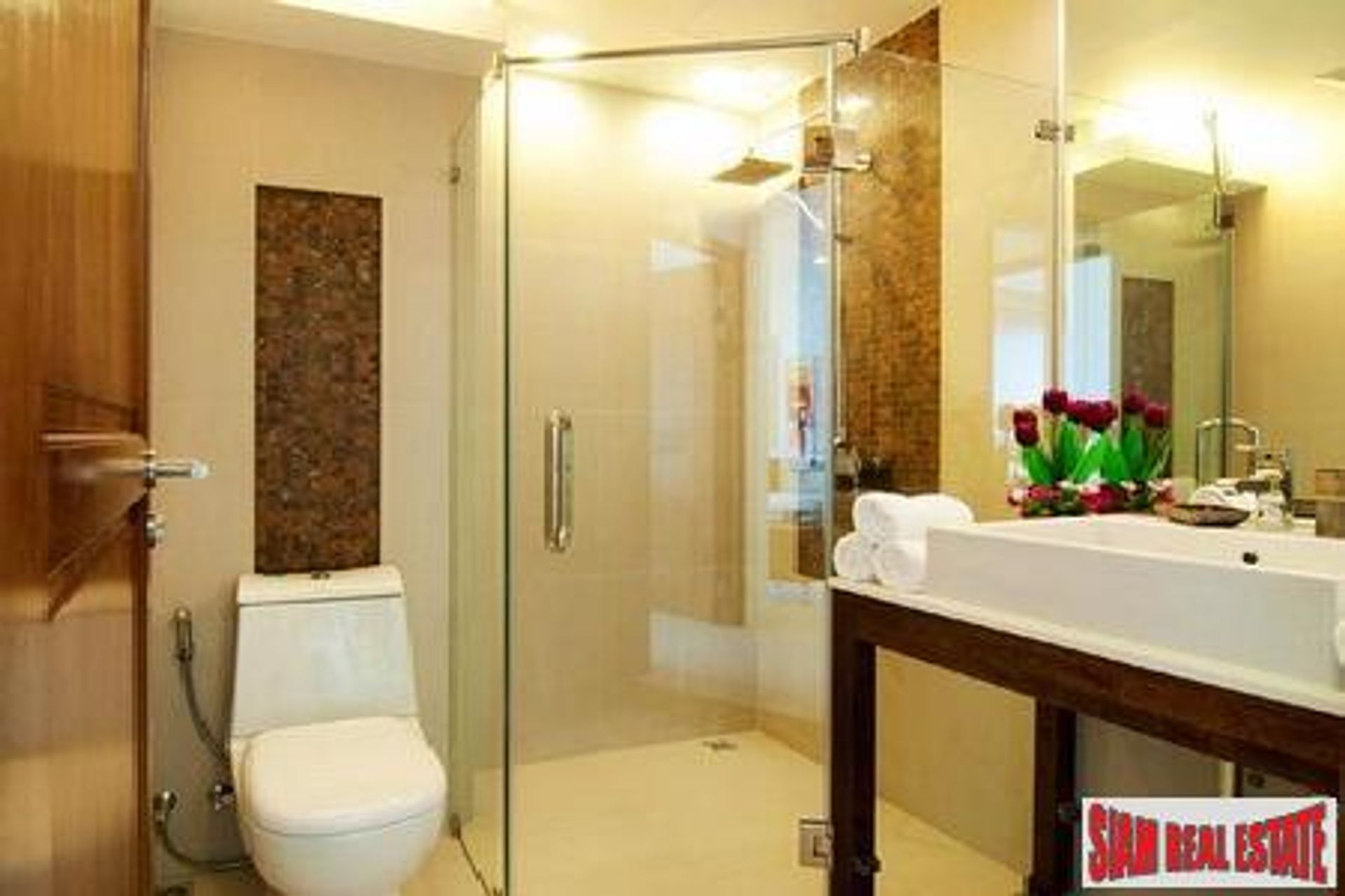 Condominio nel Tambon Karon, Chang Wat Phuket 10169037