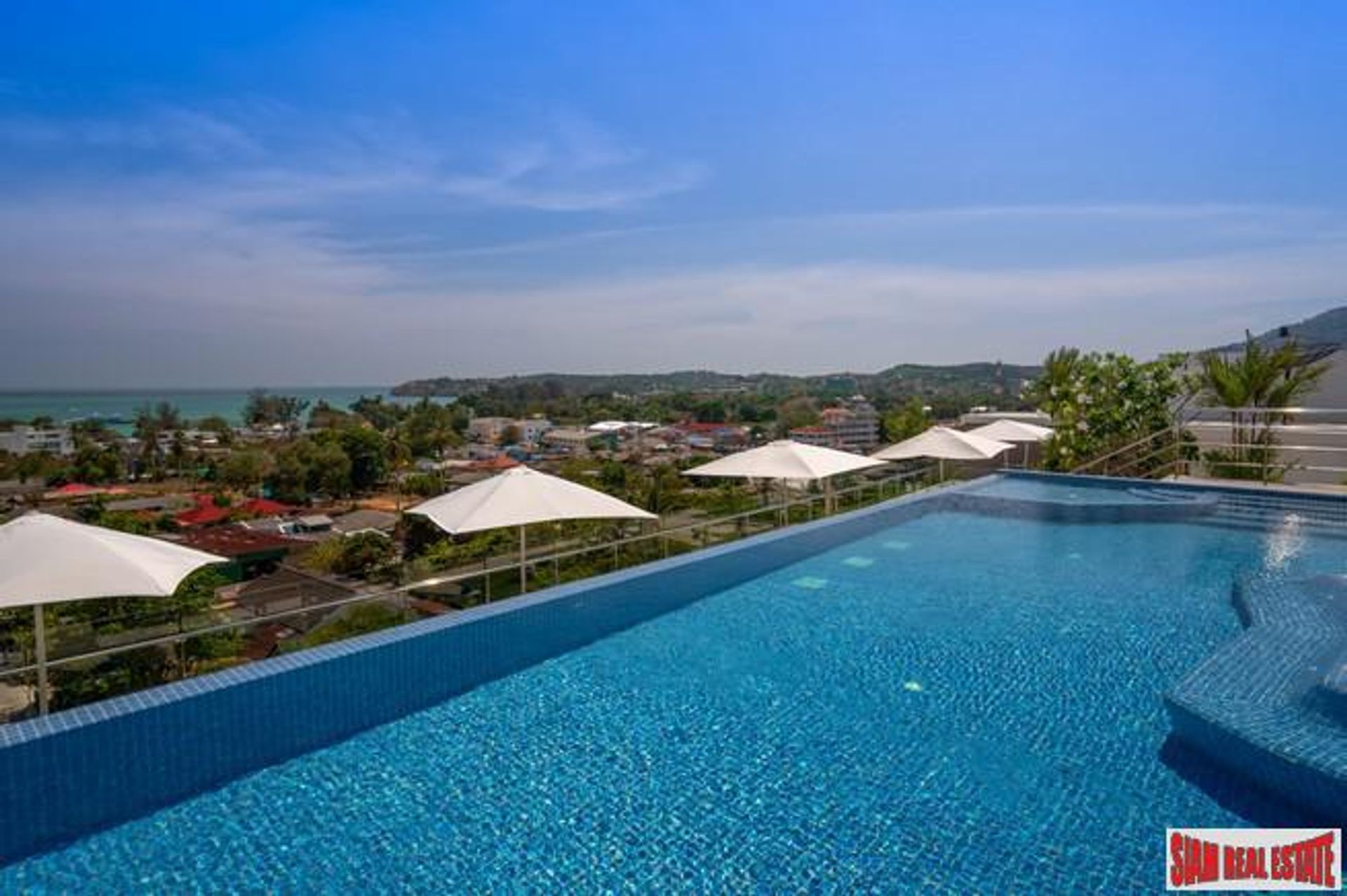 Condominium dans Rawai, Phuket 10169114