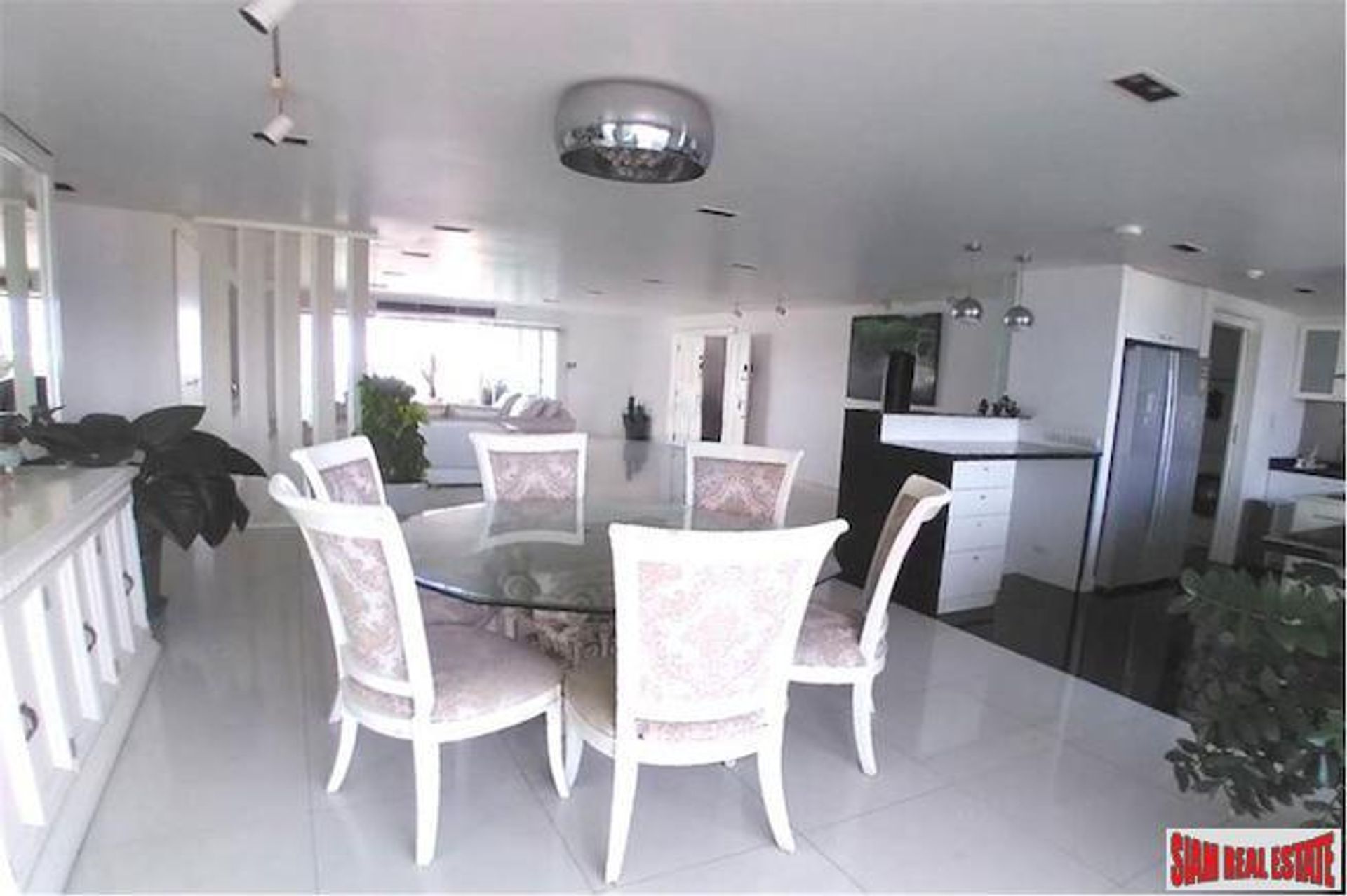 Condominio nel Wattana, Krung Thep Maha Nakhon 10169199