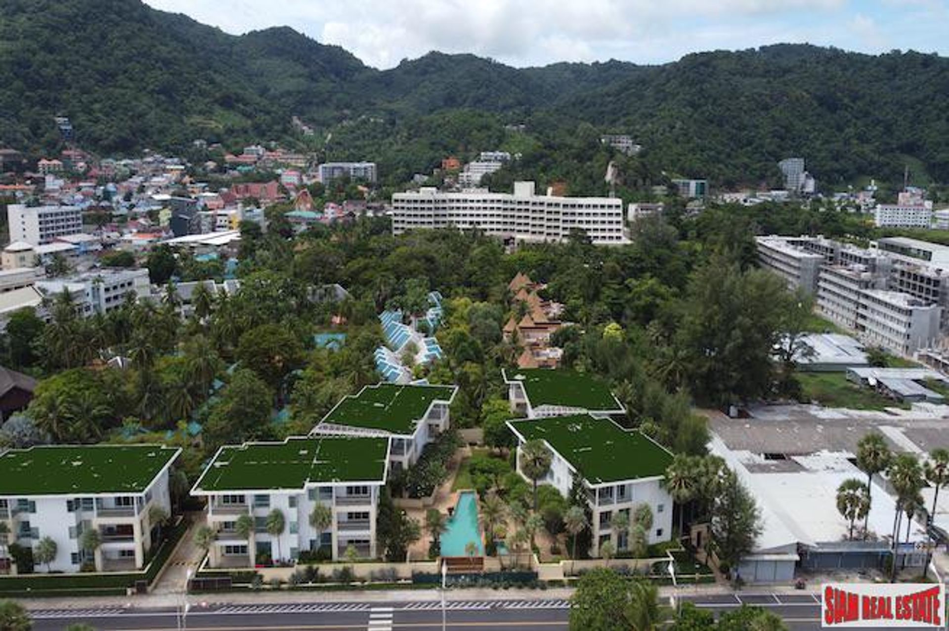 Condominium in Tambon Karon, Chang Wat Phuket 10169210