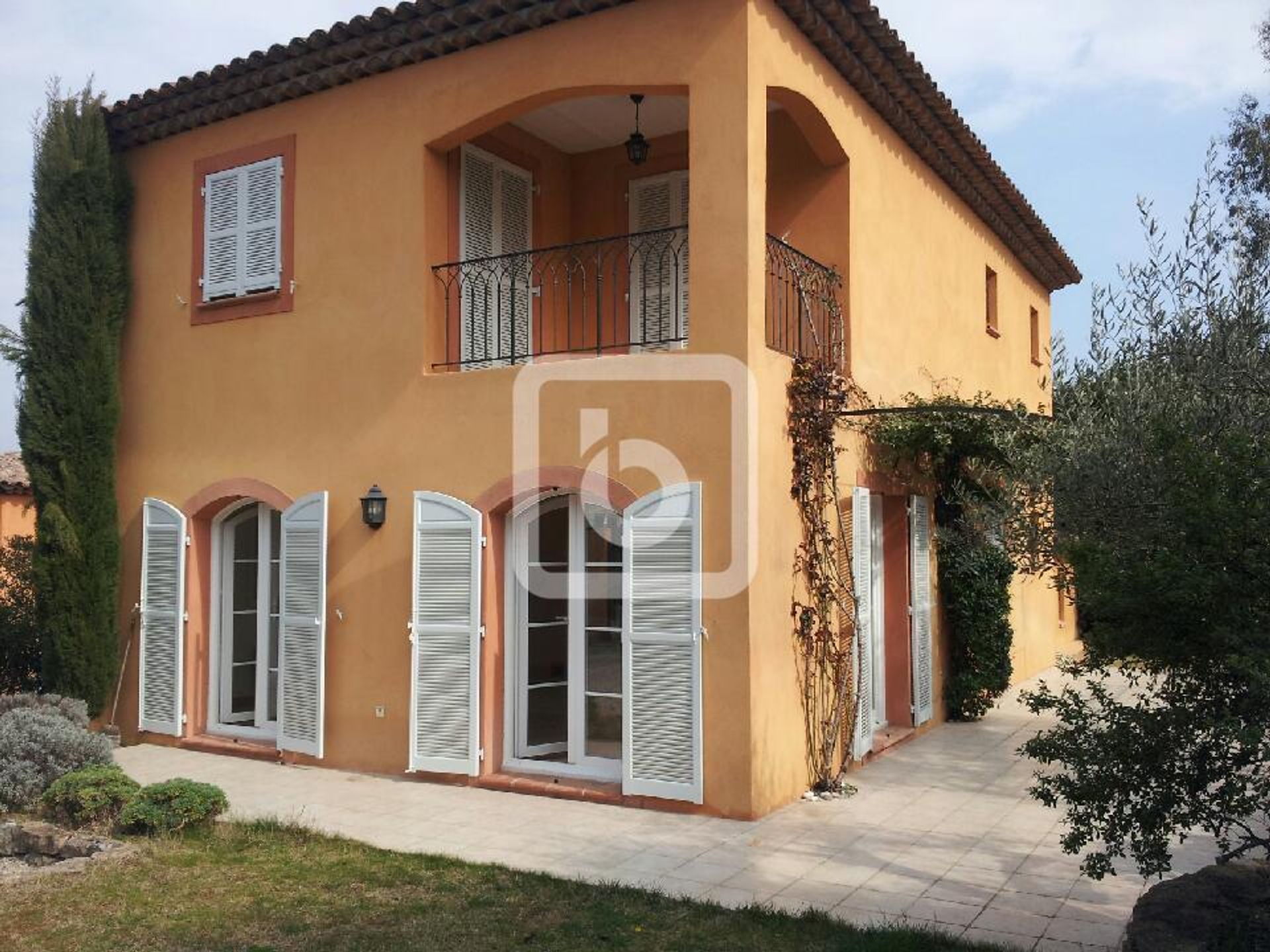 Hus i Valbonne, Provence-Alpes-Cote d'Azur 10169841