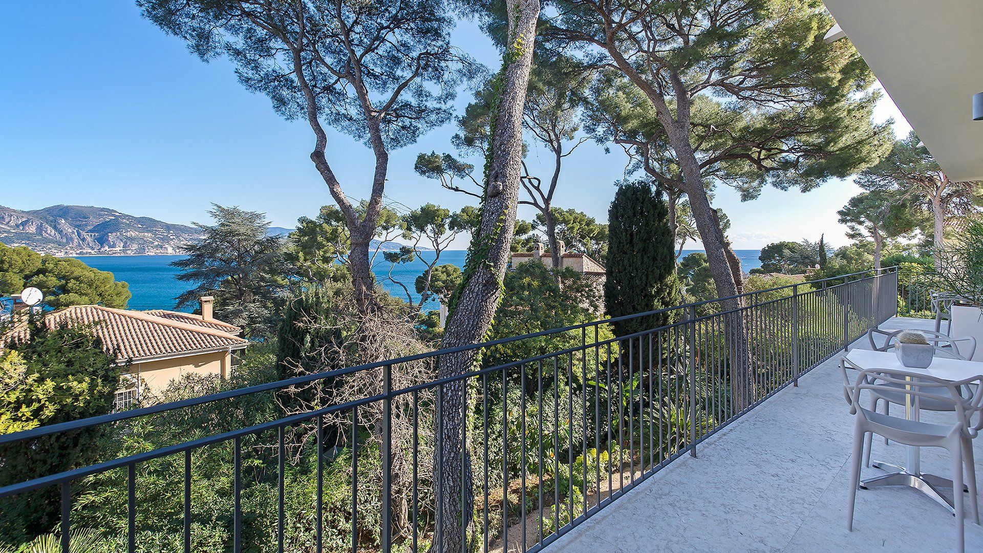 жилой дом в Roquebrune-Cap-Martin, Provence-Alpes-Côte d'Azur 10169863