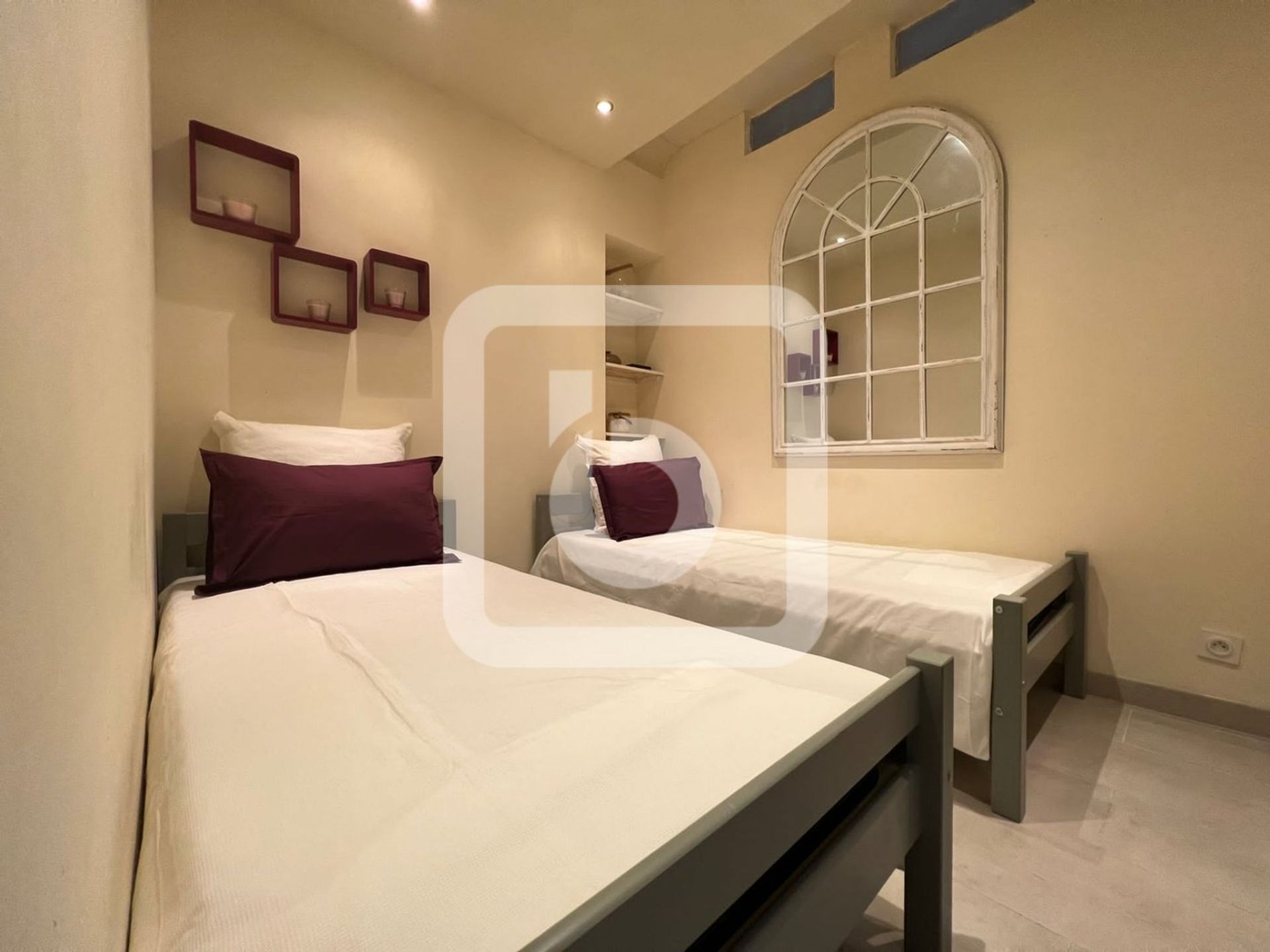 קוֹנדוֹמִינִיוֹן ב Antibes, Provence-Alpes-Côte d'Azur 10169868