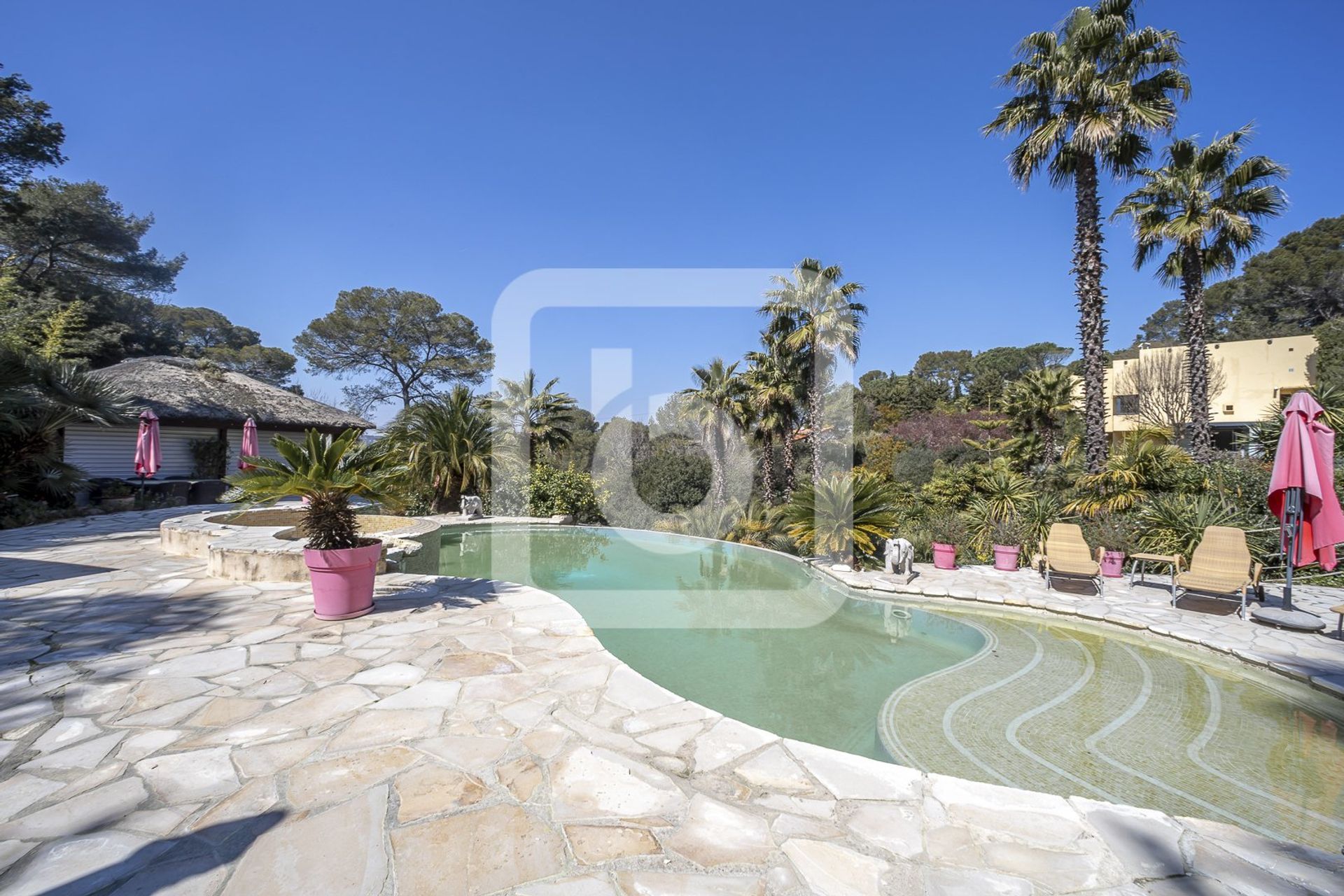 Huis in Mougins, Provence-Alpes-Côte d'Azur 10169873