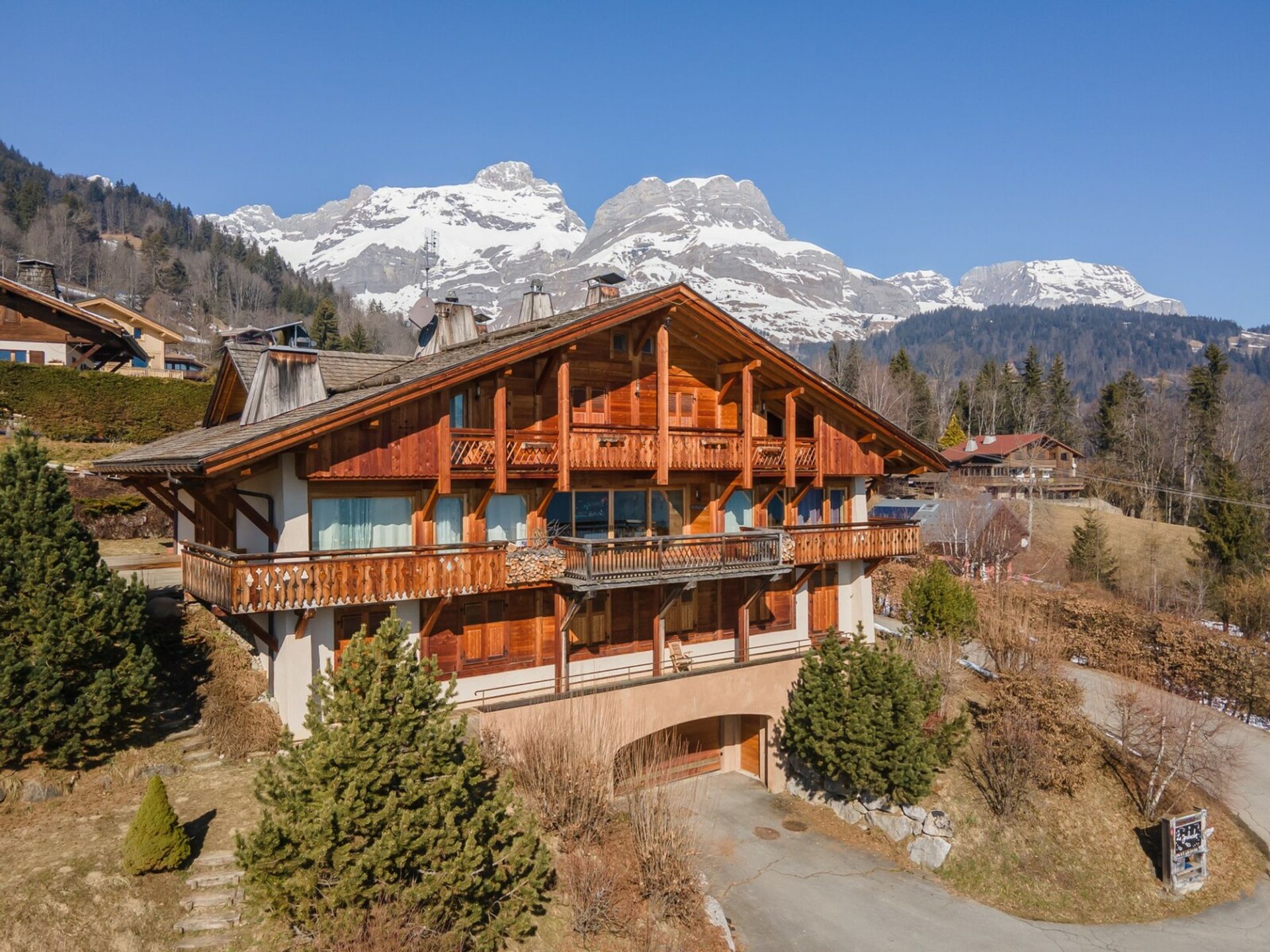 rumah dalam Megeve, Auvergne-Rhone-Alpes 10169971