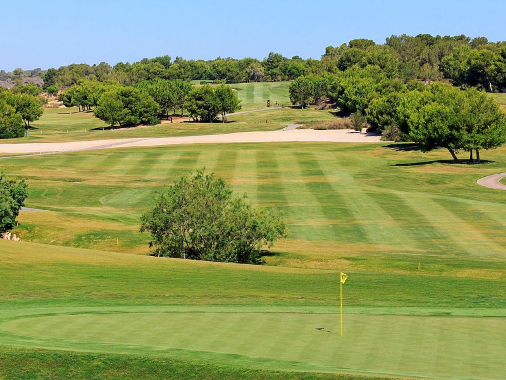 Condominium in Pilar de la Horadada, Valencian Community 10169997