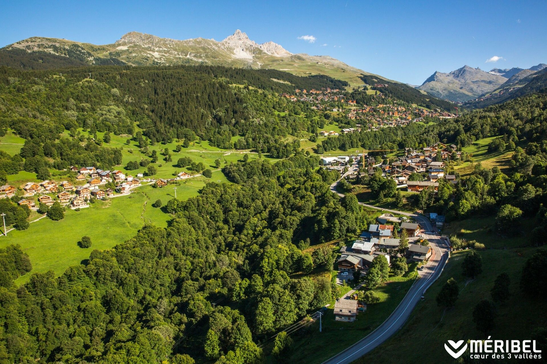 Condominium in Les Allues, Auvergne-Rhone-Alpes 10170087