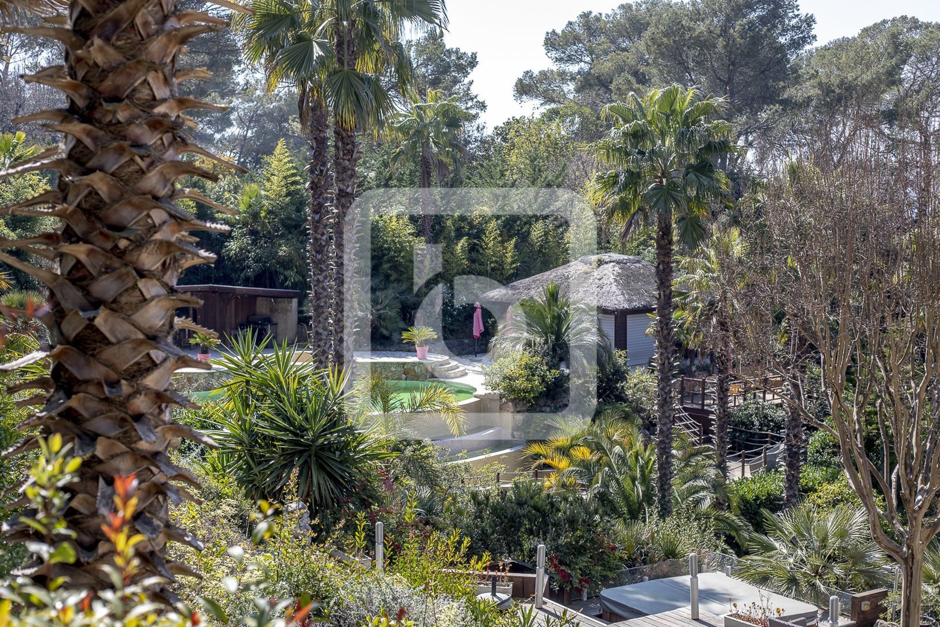 House in Mougins, Provence-Alpes-Côte d'Azur 10170133