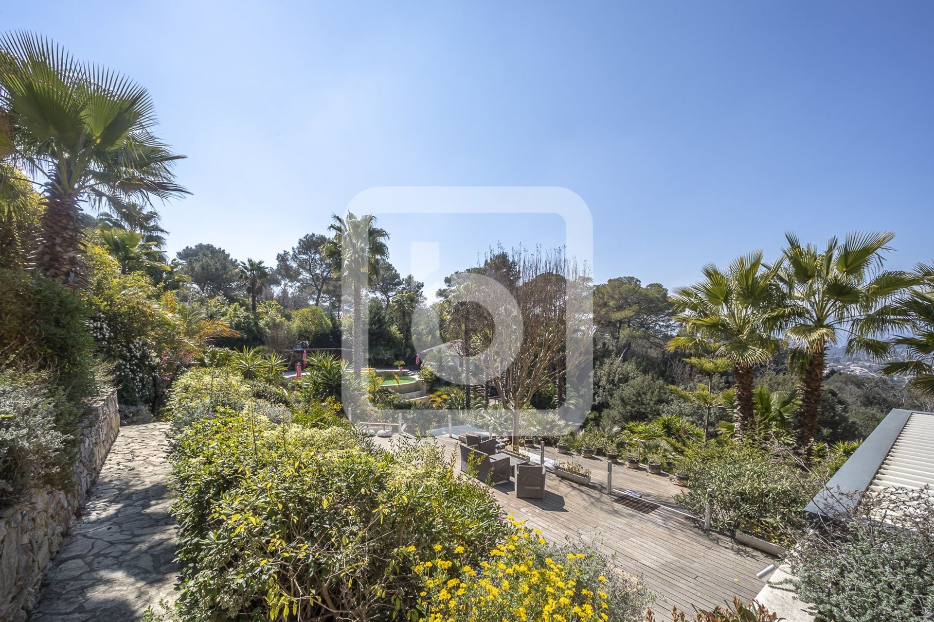 House in Mougins, Provence-Alpes-Côte d'Azur 10170133