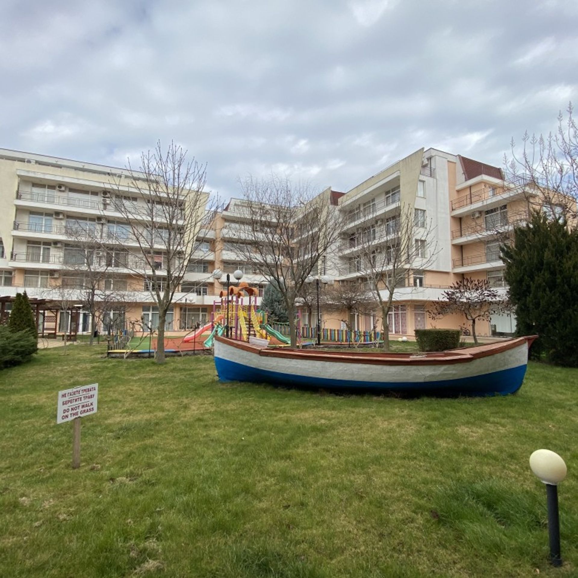 Condominium in Nesebar, Boergas 10170162