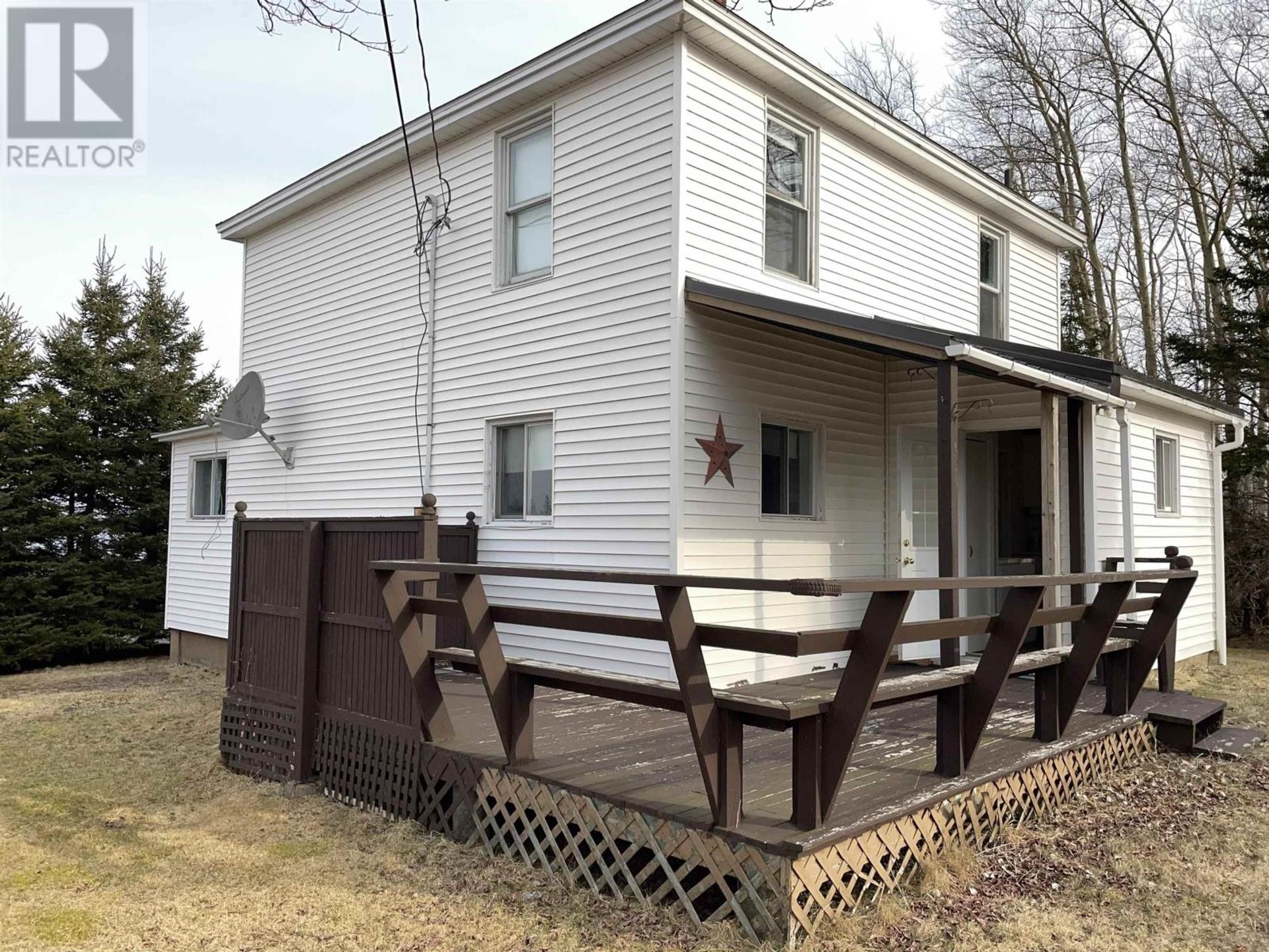 Rumah di Pelabuhan Hawkesbury, Nova Scotia 10171144