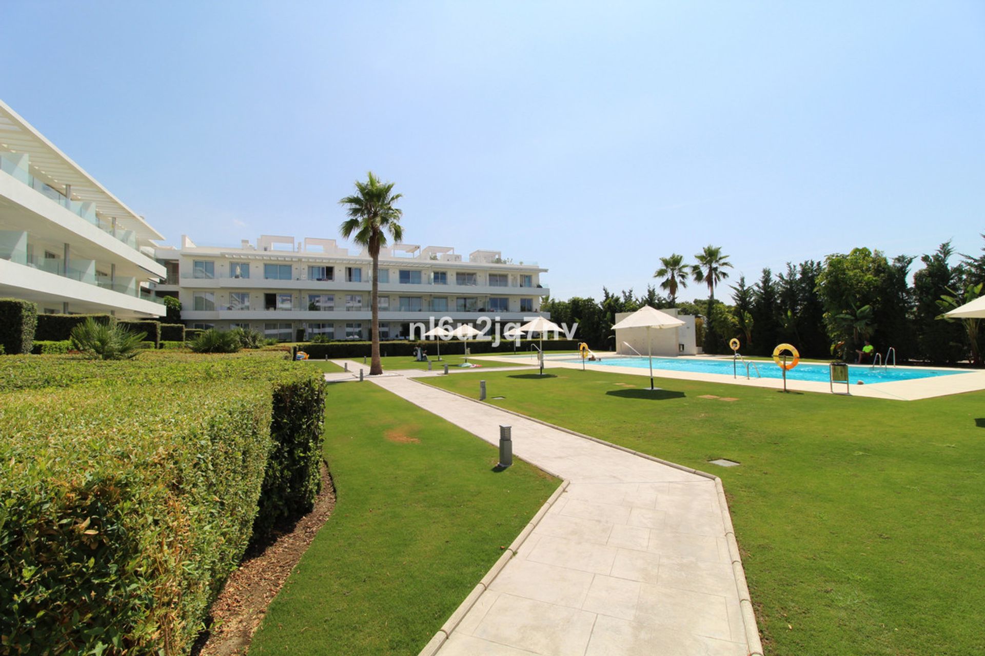 Condominium in Marbella, Andalucía 10171296