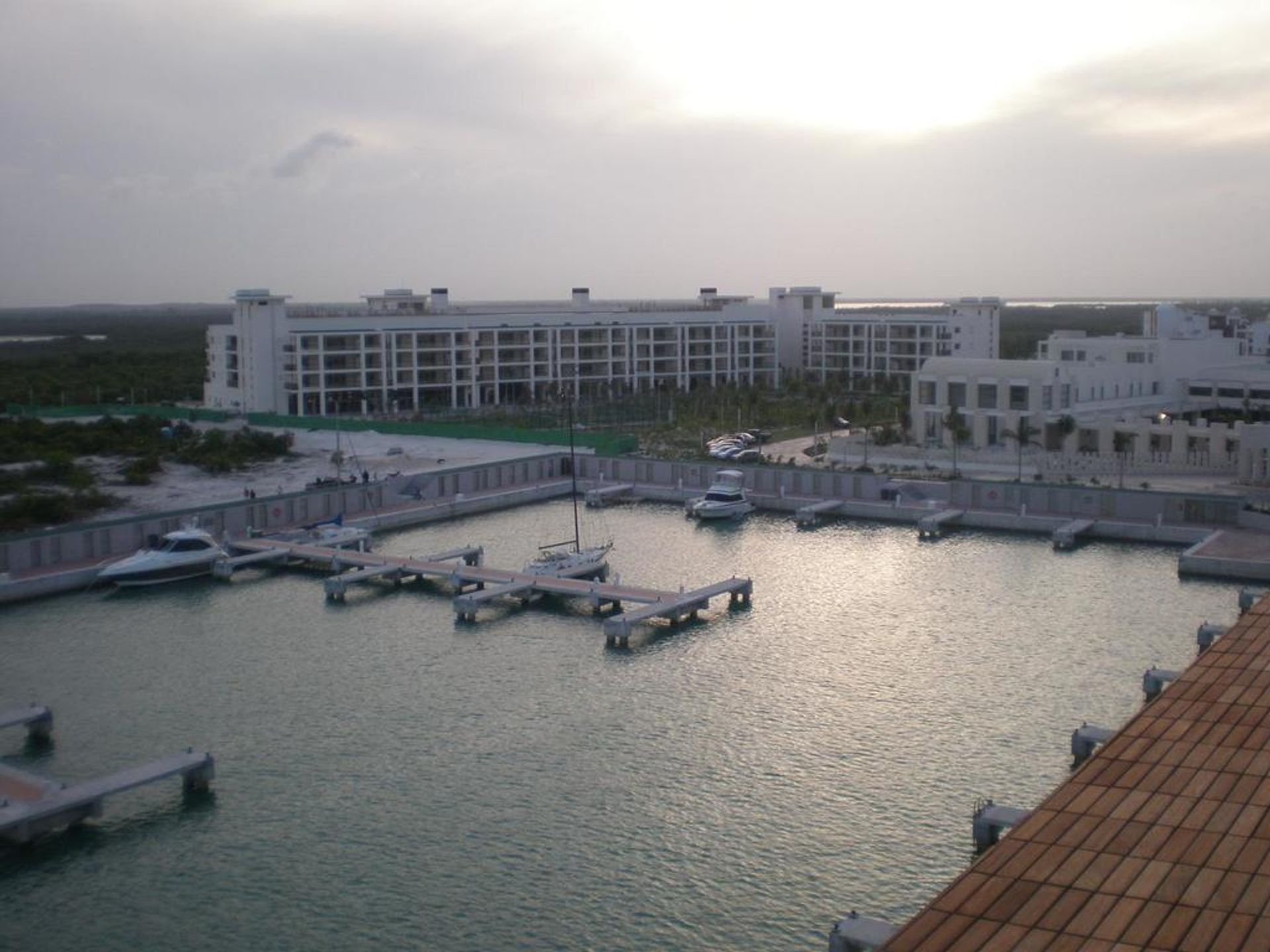 Condominium in Punta Sam, Quintana Roo 10171412