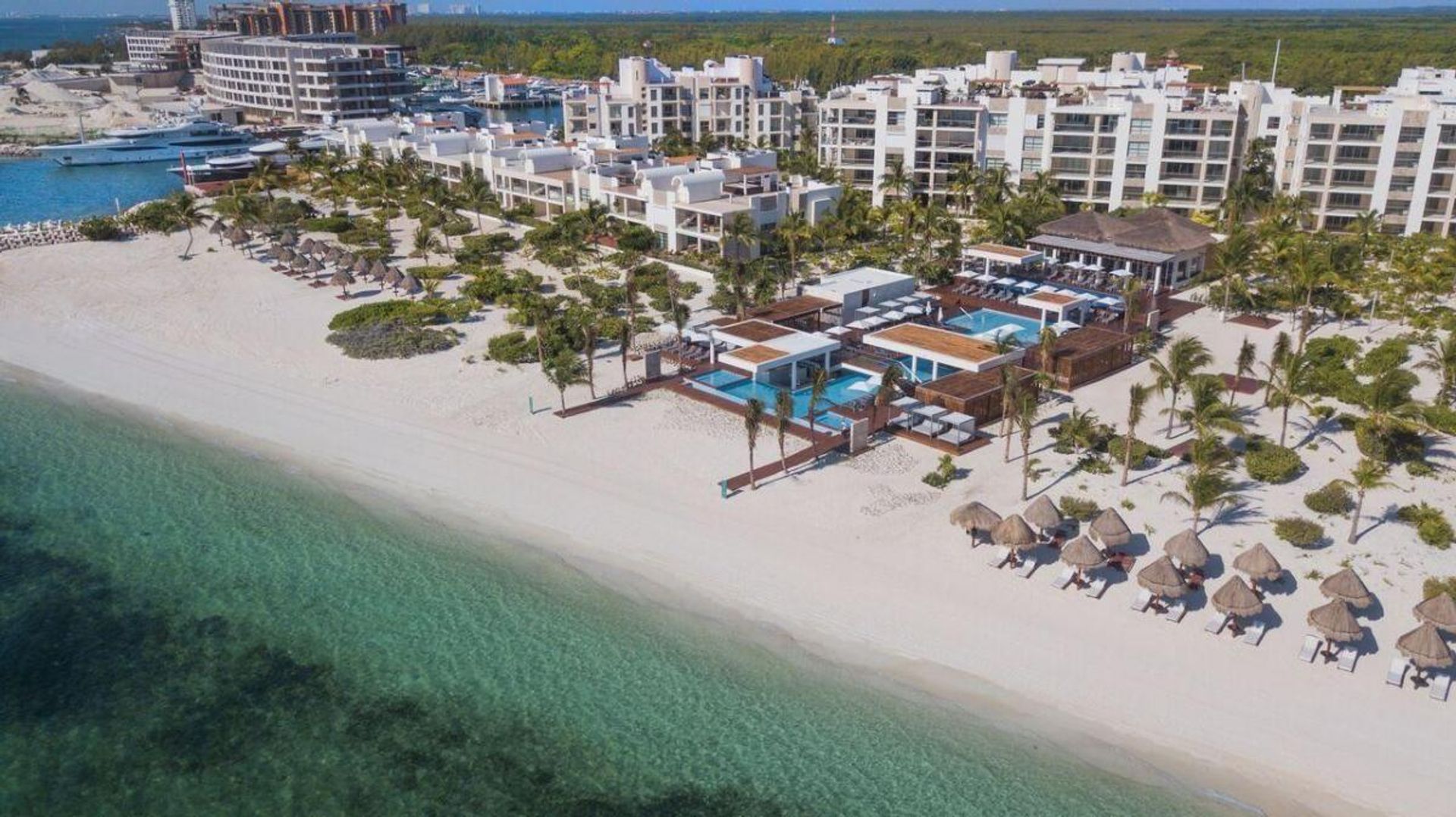 Condominium in Punta Sam, Quintana Roo 10171412