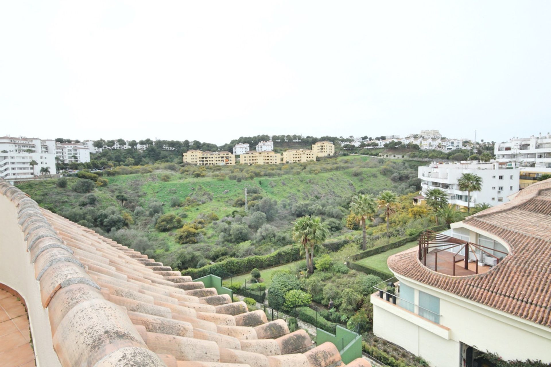 بيت في Urbanización Riviera Sol, Andalucía 10171477