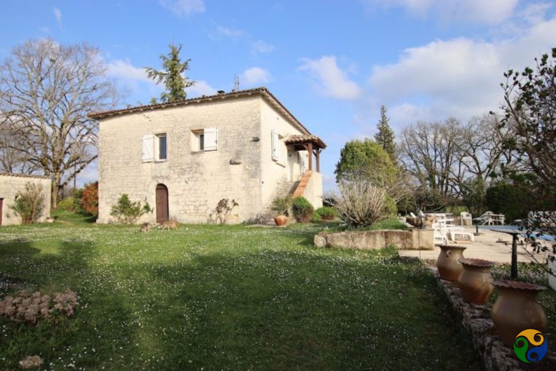 Condominium in Montaigu-de-Quercy, Occitanie 10171569